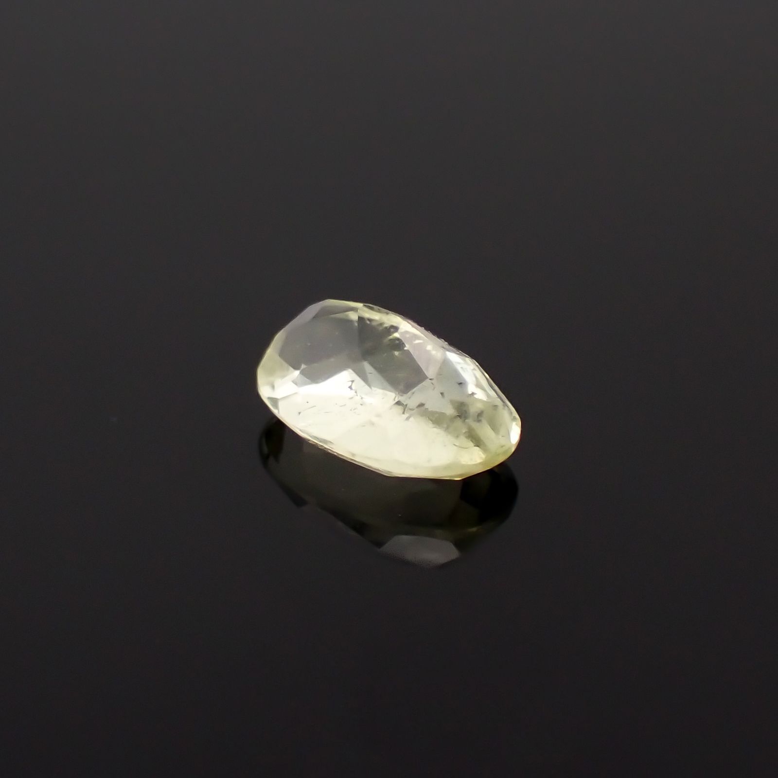ブラジリアナイト(宝石名ブラジリアナイト)ブラジル産 1.29ct 識別済[230220689]8.5x5.5mm前後