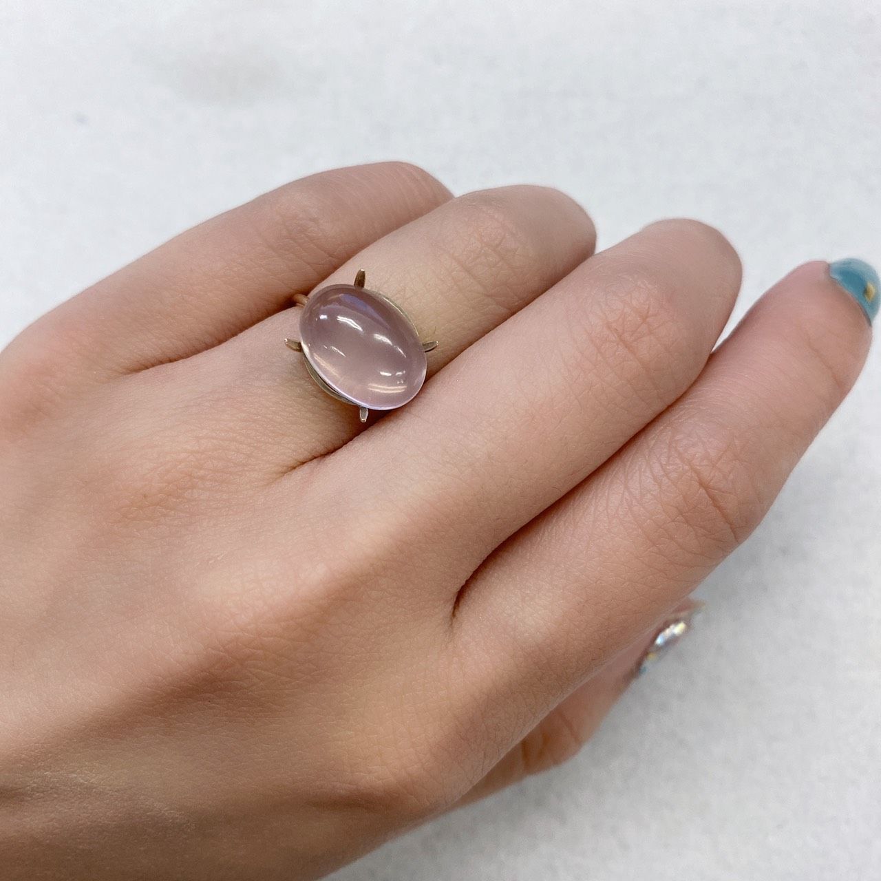 スターローズクォーツ マダガスカル産 ルース 6.37ct[201812806]13.9×10.0mm前後