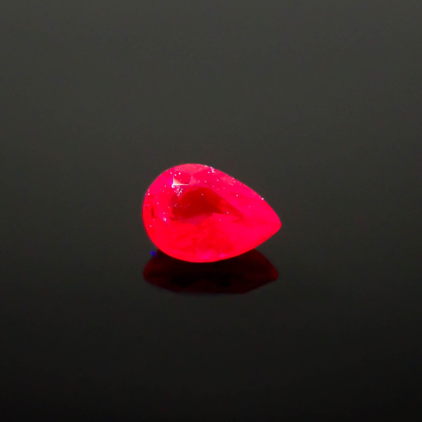 ルビー 非加熱 ビルマ産 0.21ct[240628055]4x2.8mm前後