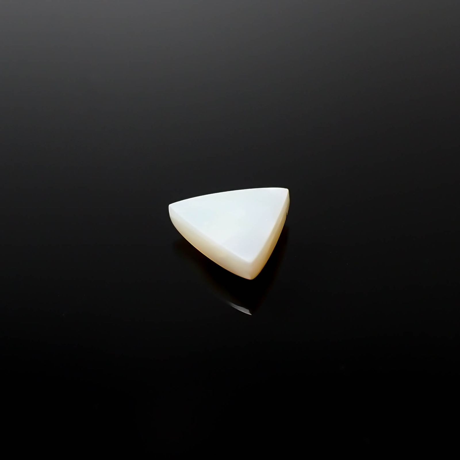 オパール オーストラリア産 0.43ct[240326641]6.7x6.1mm前後