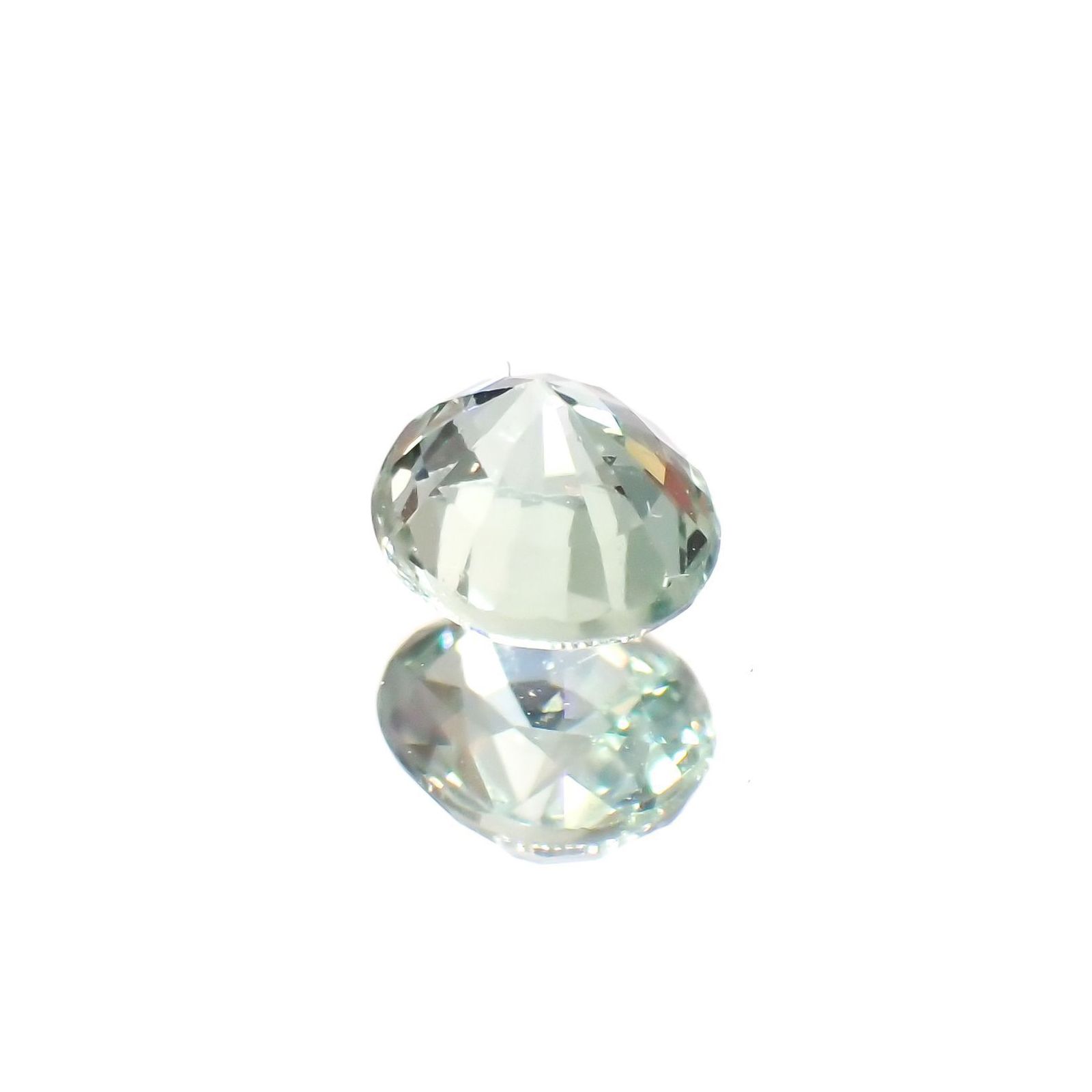 グリーンクリソベリル(宝石名クリソベリル)スリランカ/マダガスカル産 識別済 0.39ct / 4.4x3.8mm前後 [220114465]