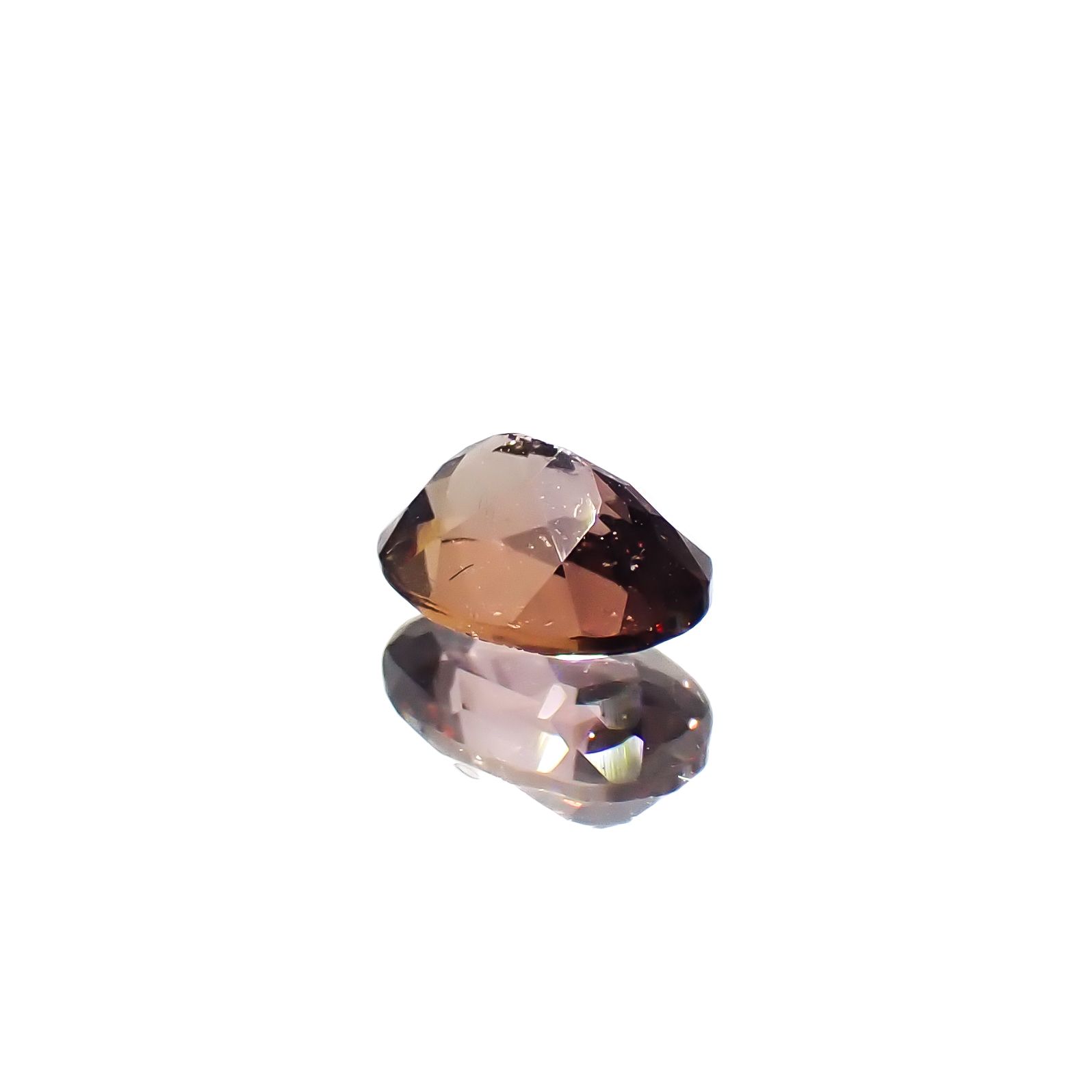 アキシナイト パキスタン産 0.49ct[240628149]5.6x3.9mm前後