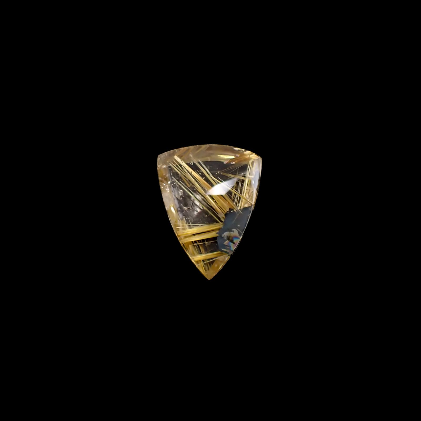 太陽ルチルクォーツ ブラジル産 9.60ct [231023679]18.8x14.6mm前後