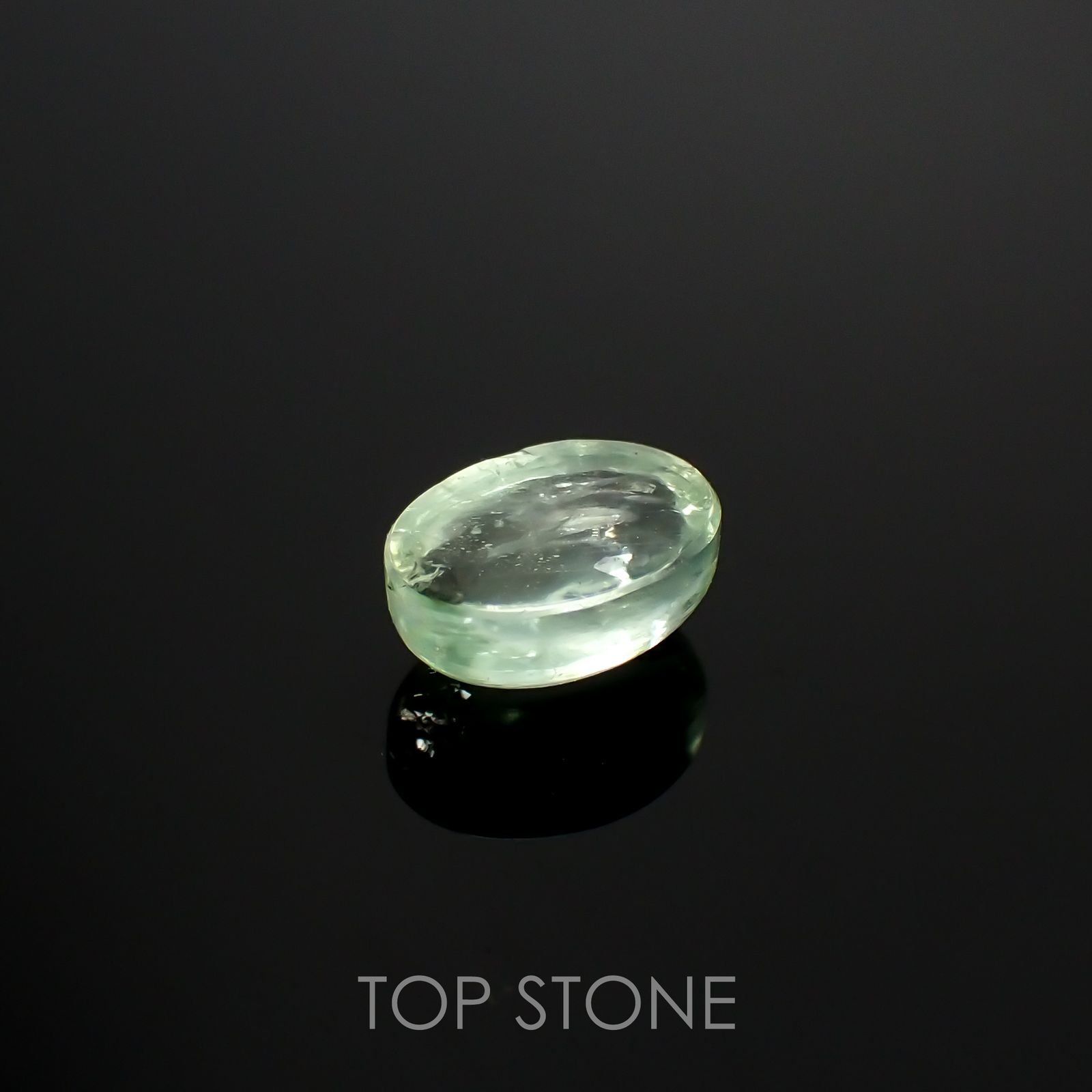 バナジウムコーネルピン(宝石名コーネルピン)タンザニア・タンガ州産 1.23ct 識別済[220115561]7x5.1mm前後