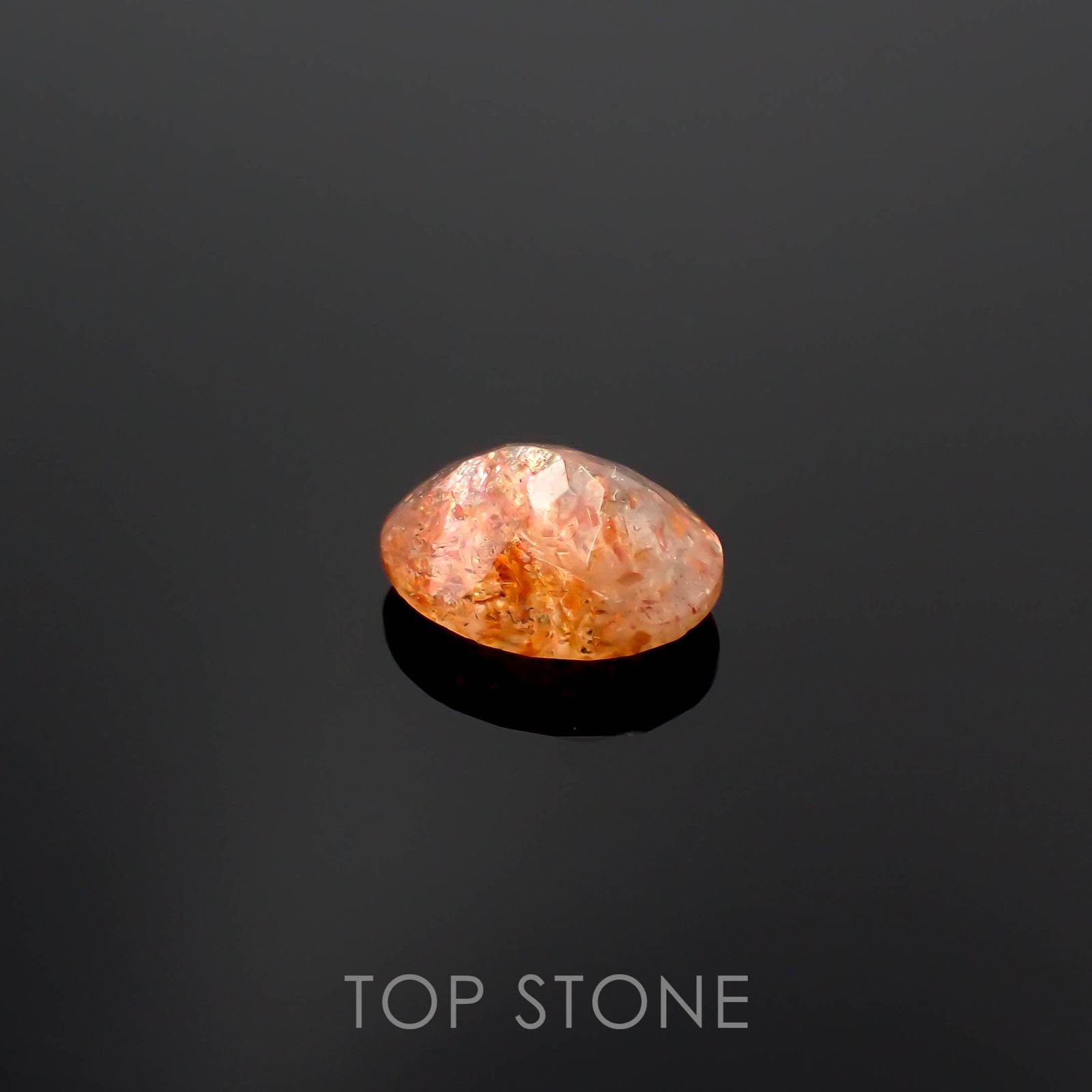 イリュージョンサンストーン(宝石名フェルドスパー)タンザニア産 3.00ct 識別済[230120117]10.9x8.9mm前後