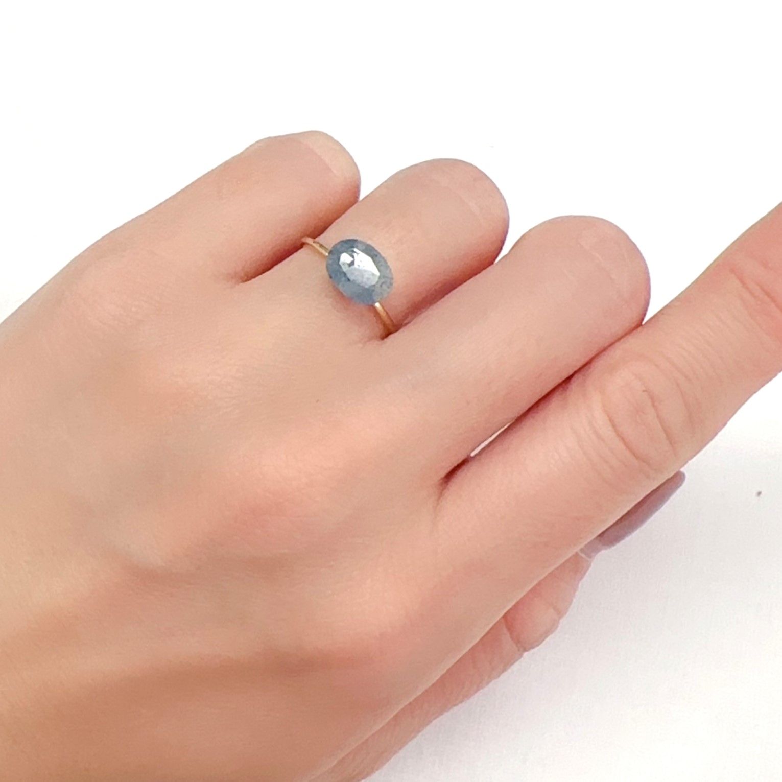 ラズライトインクォーツ アフガニスタン産 1.44ct[240125849]8.9x6.7mm前後