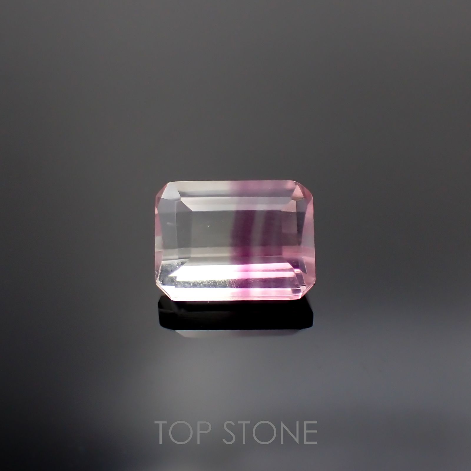 バイカラーフローライト 中国産 2.05ct[220917995]8x6mm前後