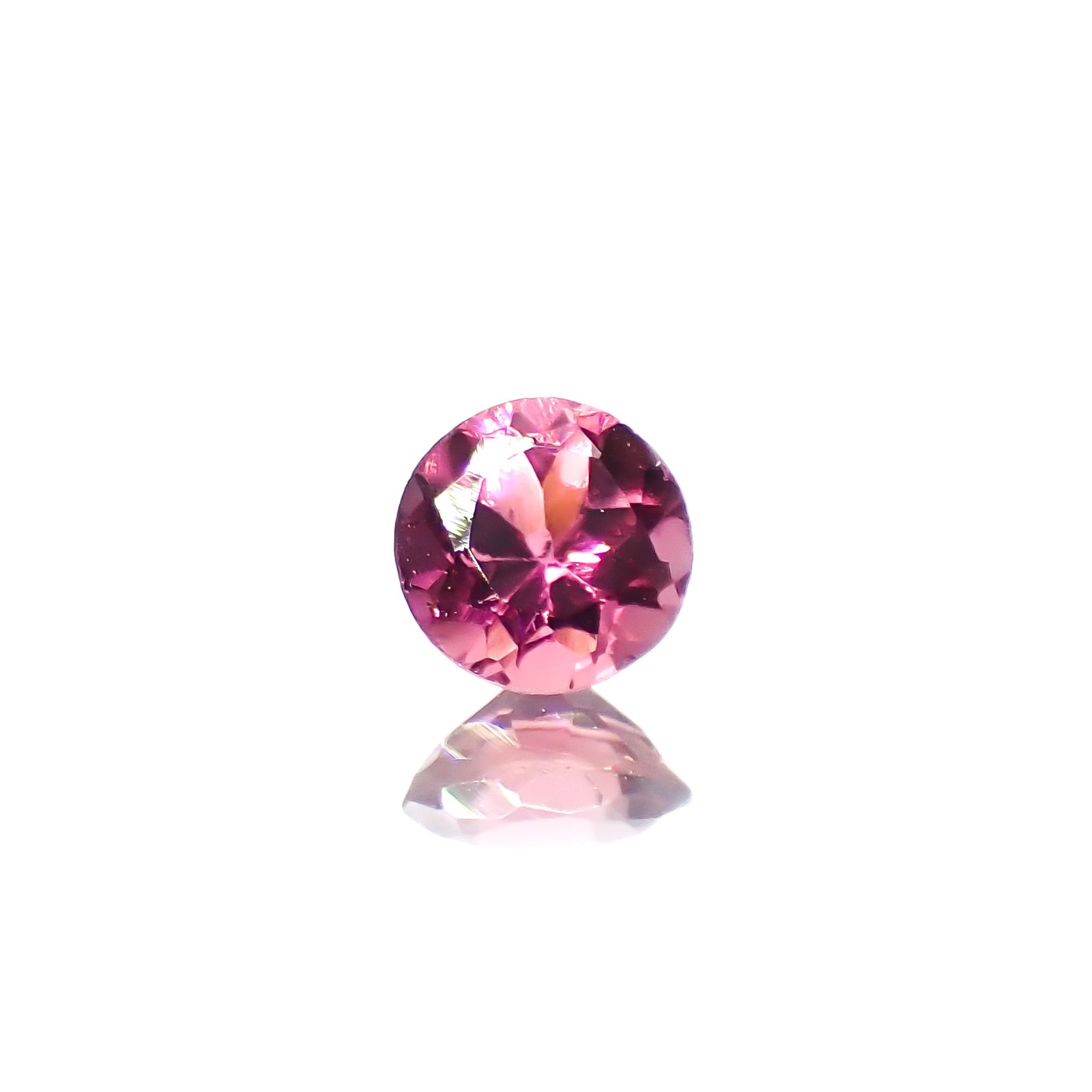 ルベライト ブラジル産 0.22ct[240628075]4x4mm前後
