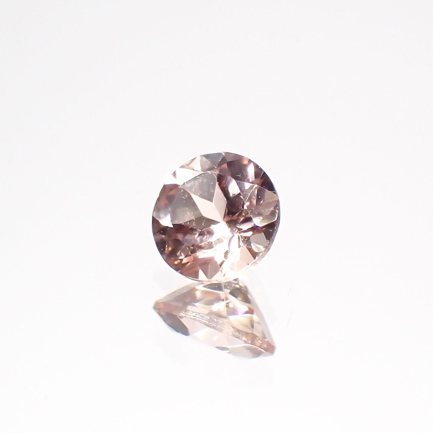 インペリアルトパーズ ブラジル産 0.18ct[230923510]3.5x3.5mm前後