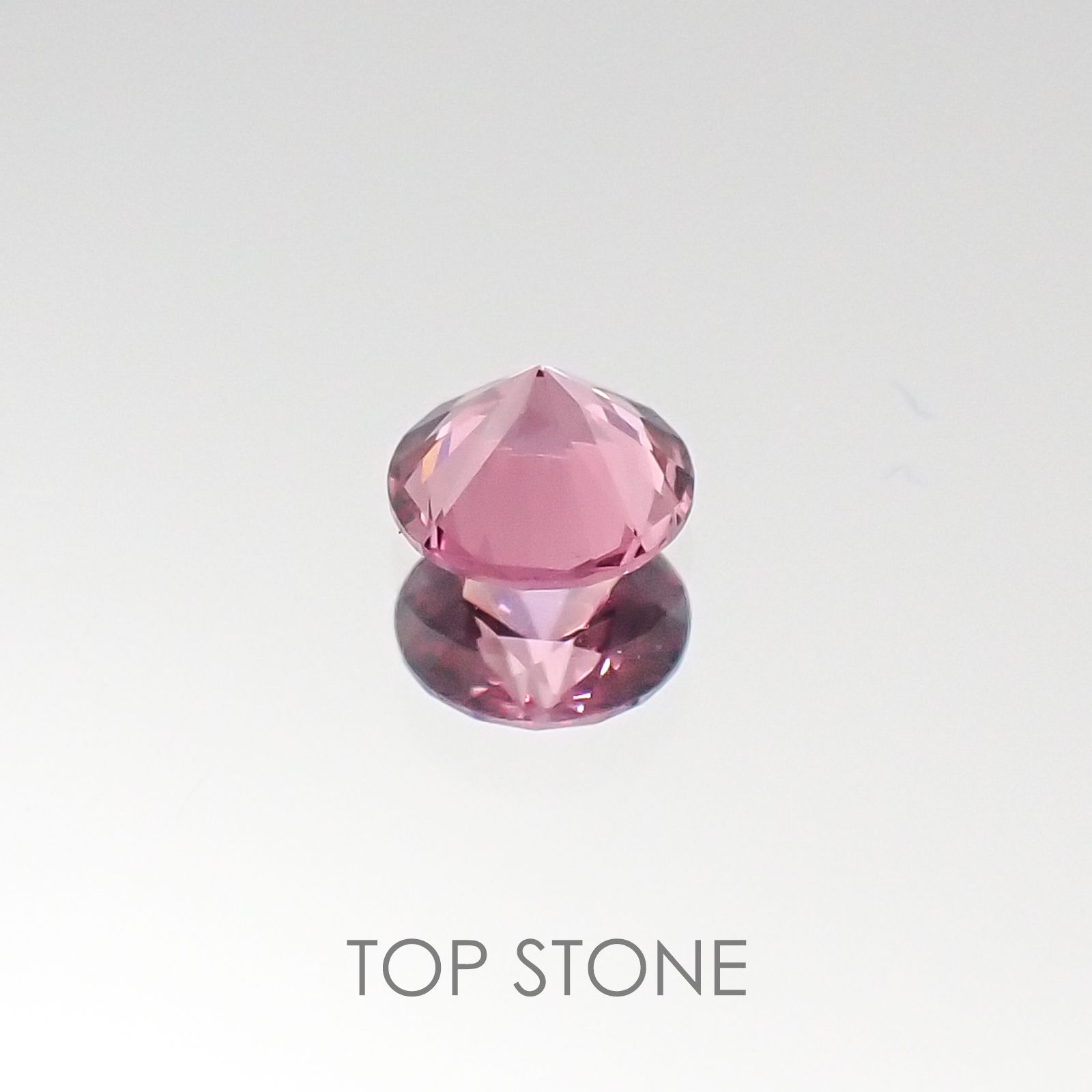 マラヤガーネット タンザニア産 ルース 0.2ct[20095335]3.6×3.6mm前後