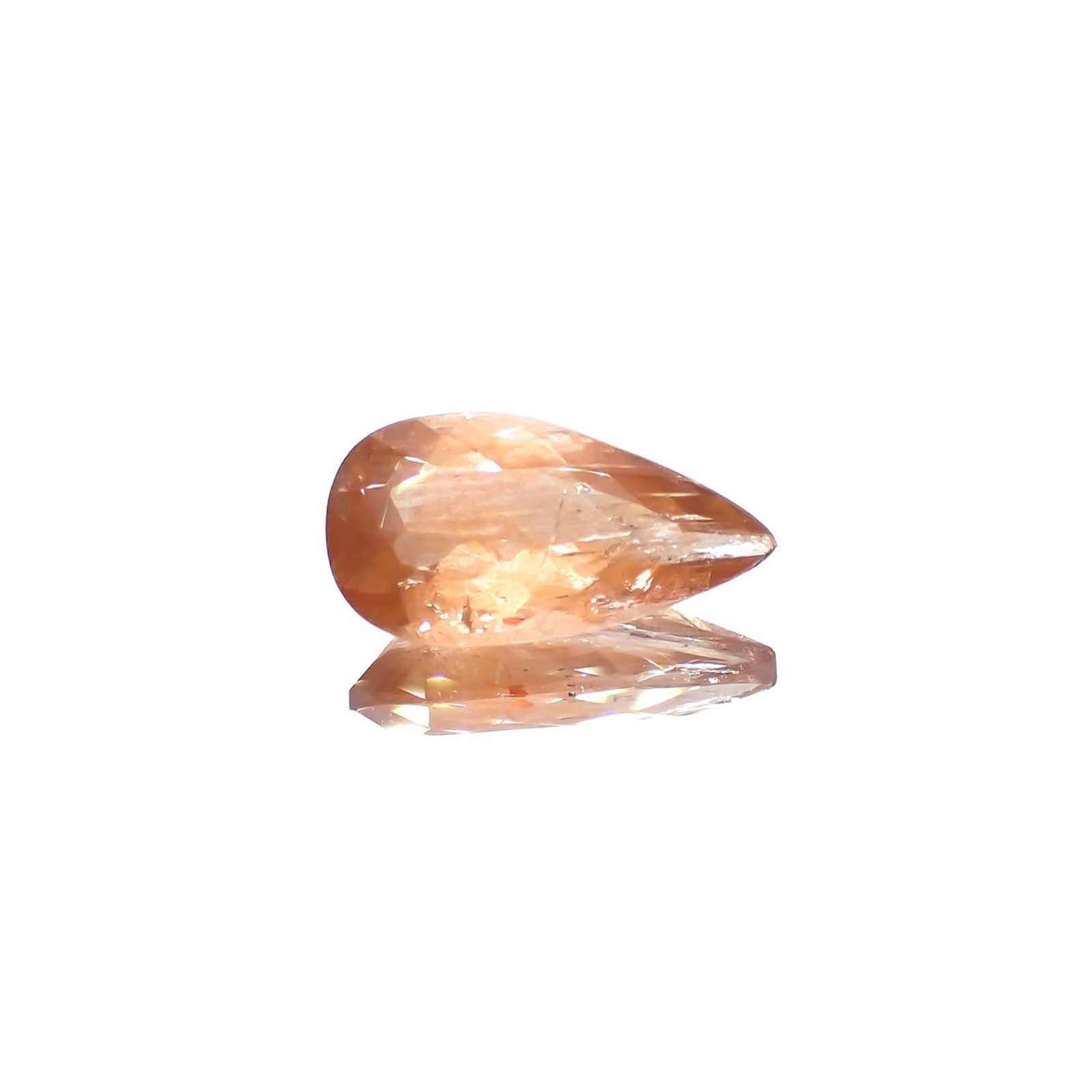 サンストーンスキャポライト(宝石名シーン・スキャポライト)タンザニア産 識別済 2.13ct / 13.2x7mm前後 [221219273]
