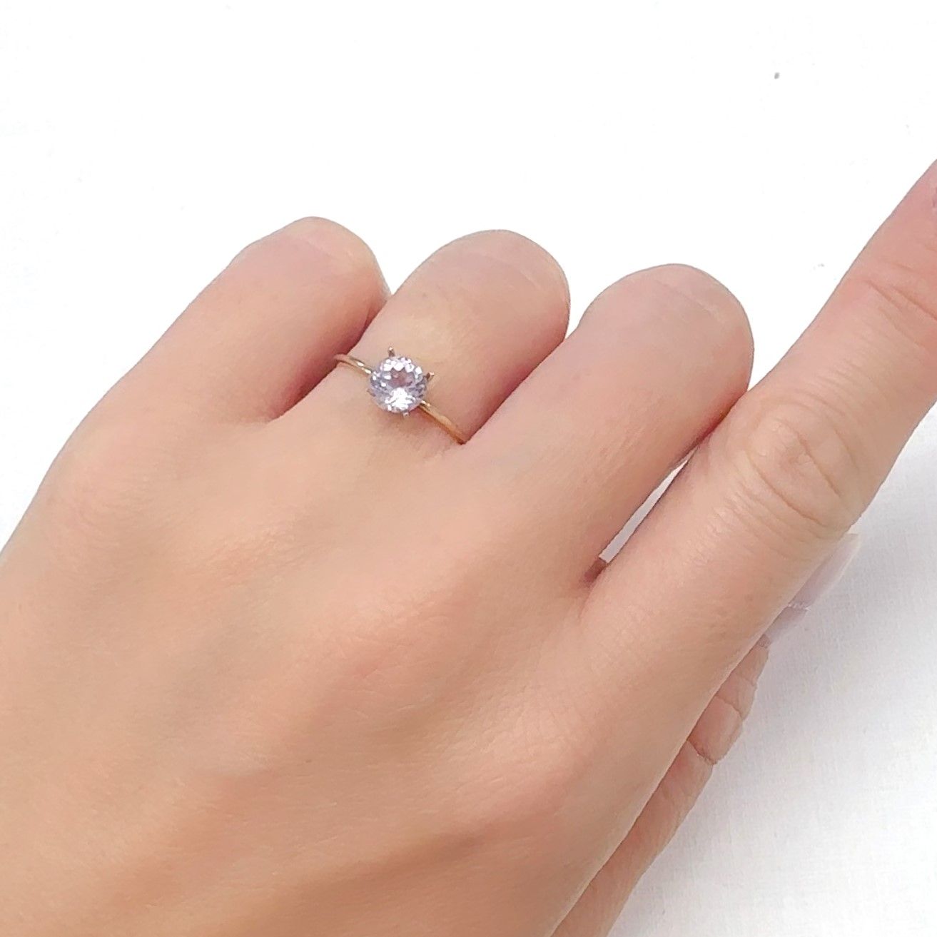 クンツァイト アフガニスタン産 1.09ct[231224776]6x6mm前後