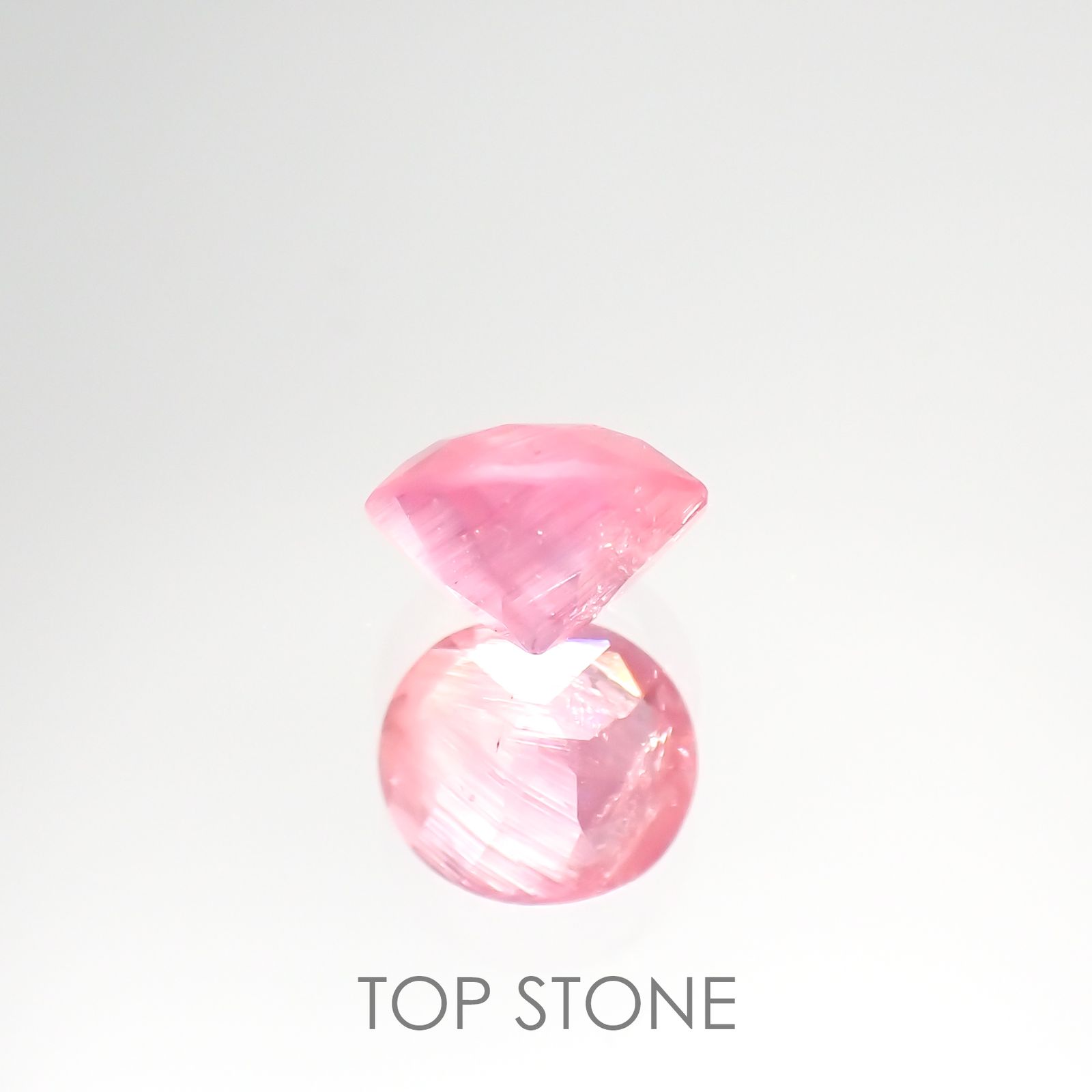 ペツォッタイト(ラズベリル)(宝石名ペツォッタイト) マダガスカル産 0.801ct ソ付(彩珠)[210812616]6×5.3mm前後