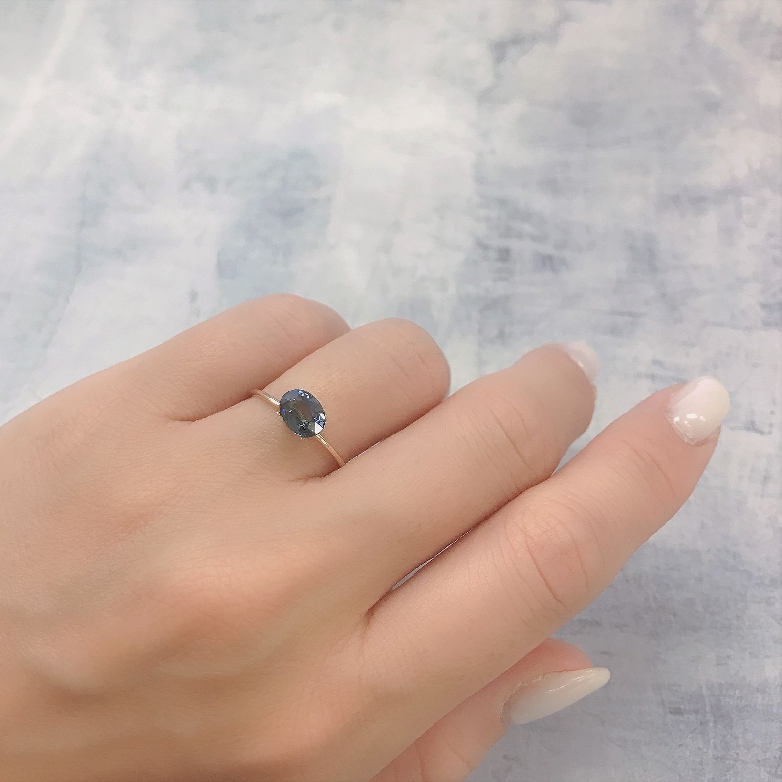 ブルースピネル(宝石名ブルー・スピネル)スリランカ産 1.196ct ソ付[220616215]7.1x5.3mm前後