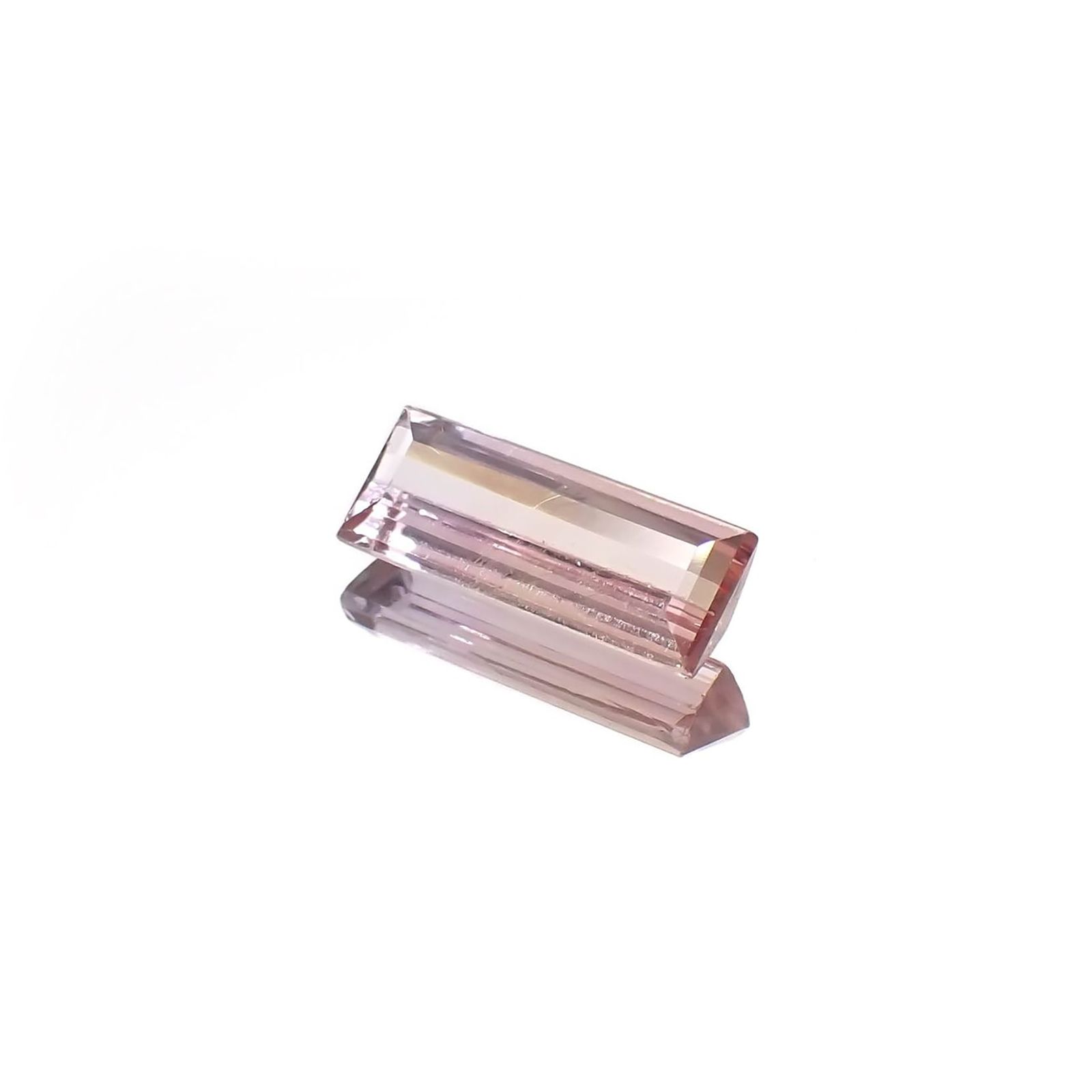 バイカラートパーズ ブラジル産 1.55ct / 11.3x4.3mm前後 [230521919]