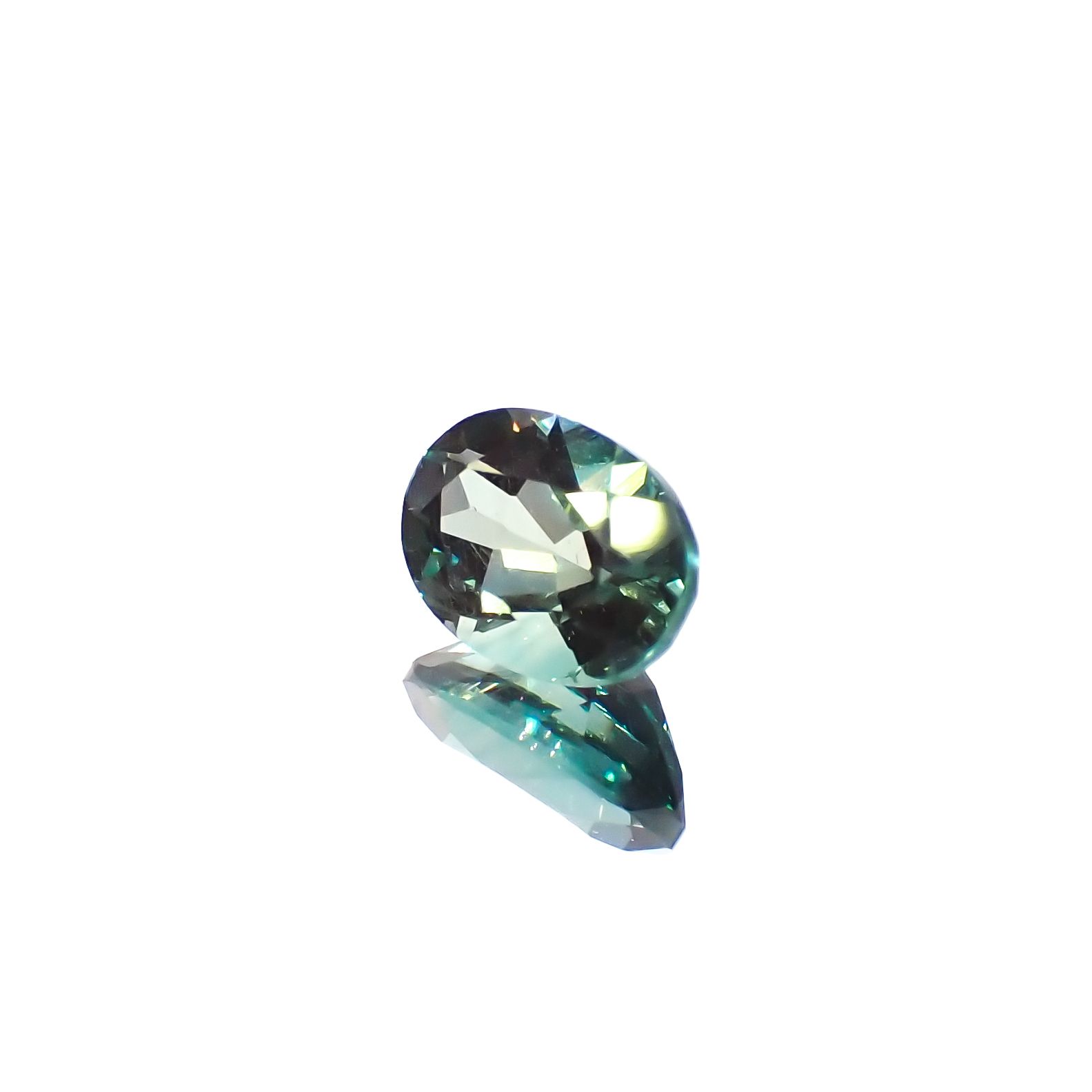 カラーチェンジアンデシン モンゴル産 0.79ct[240226329]7.1x4.9mm前後