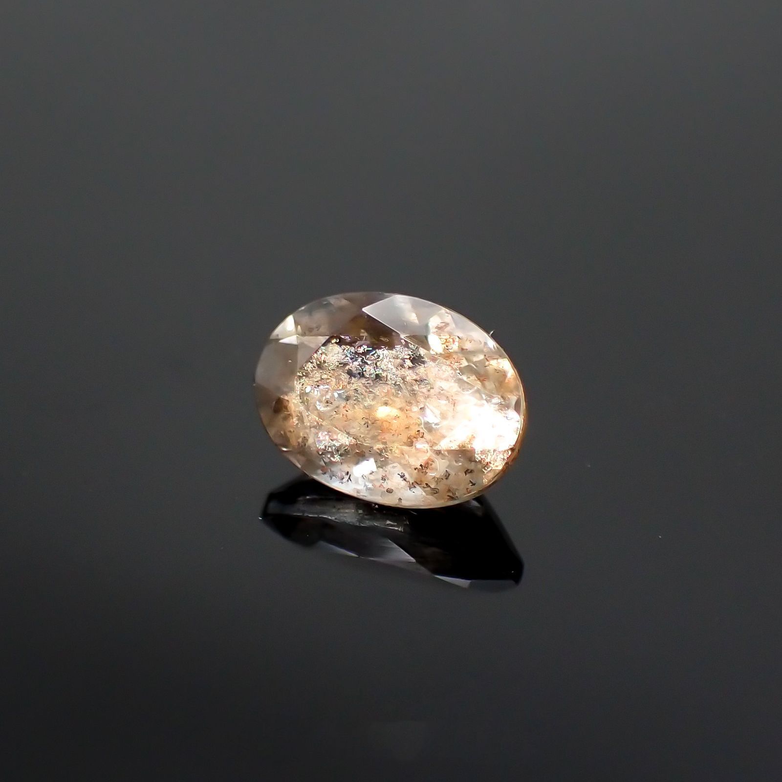 アベンチュリンアクアマリン ナイジェリア産 0.73ct[221018366]7.1x5.1mm前後