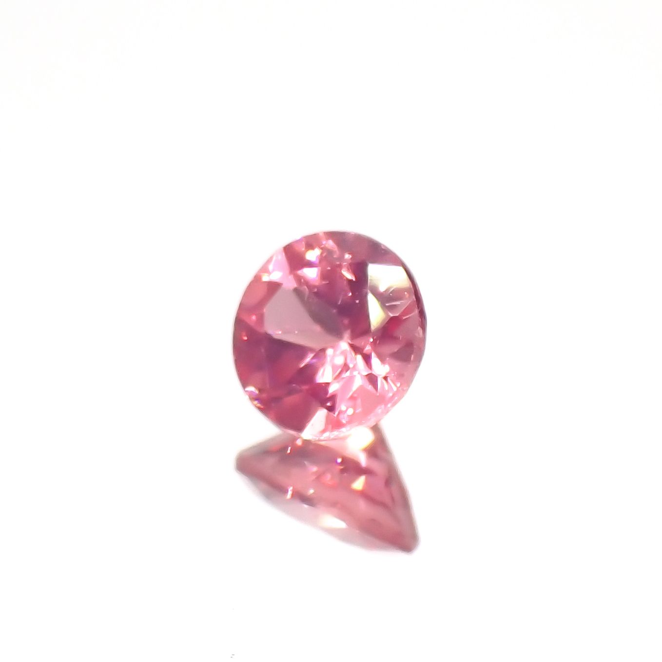 ピンクスピネル(宝石名ピンク・スピネル)タンザニア産 0.26ct 識別済[230321138]3.9x3.8mm前後
