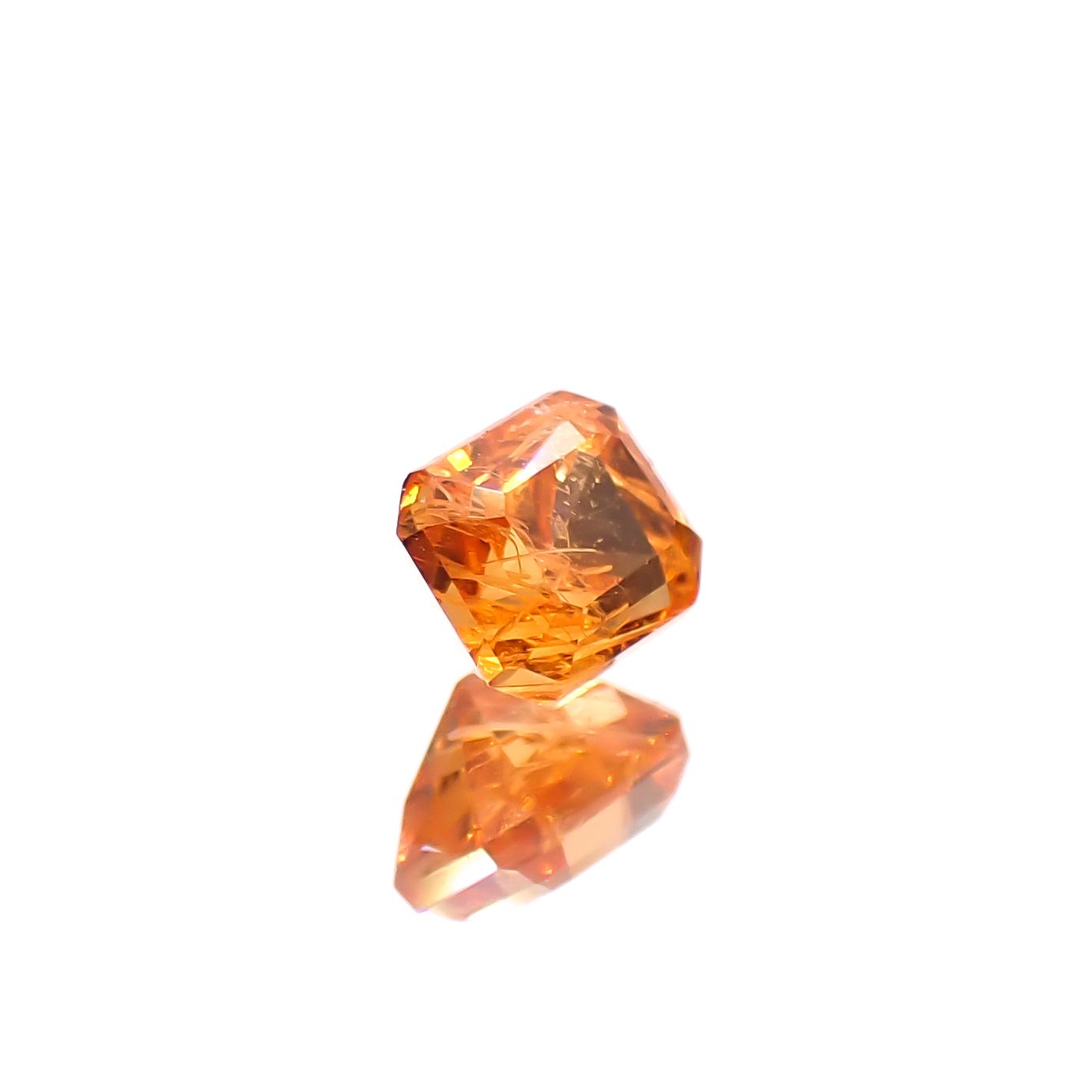 マンダリンガーネット マダガスカル産 0.35ct[240628224]3.7x3.1mm前後