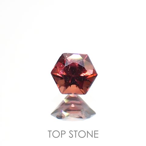◇ヘキサゴンカット◇レッドジルコン(宝石名ジルコン)スリランカ/カンボジア産 0.44ct 識別済[220114934]4x4mm前後