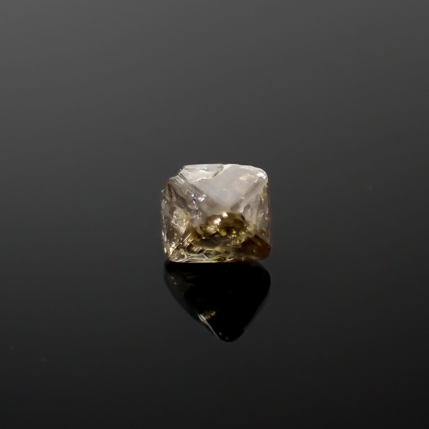 ソーヤブルダイヤモンド 原石 0.55ct[240326566]4.4x4.4mm前後
