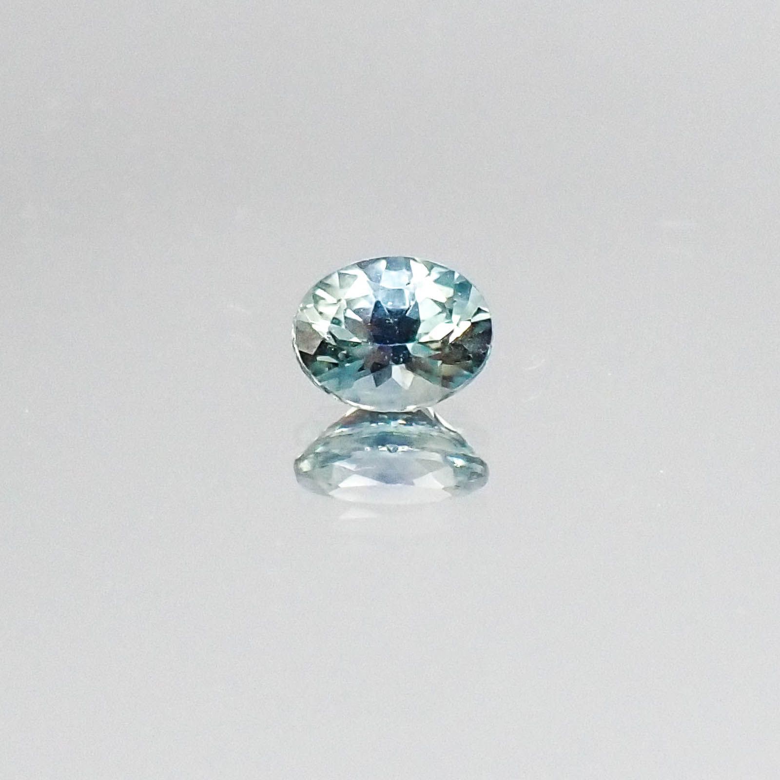 モンタナサファイア アメリカ産 ルース 0.40ct[20073895]4.9×3.8mm前後