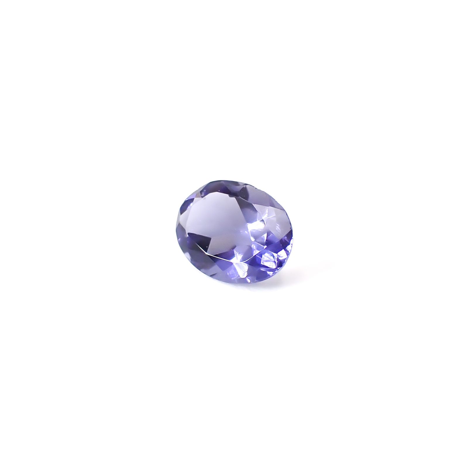 アイオライト タンザニア産 1.01ct / 8.2x6.1mm前後 [260231747]