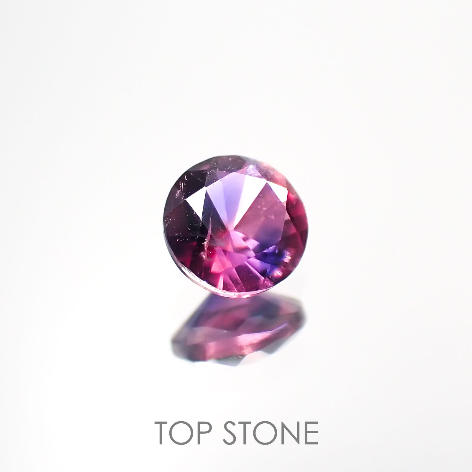 ウィンザーサファイア タンザニア・ウィンザー産 0.18ct[221219266]3.3x3.3mm前後