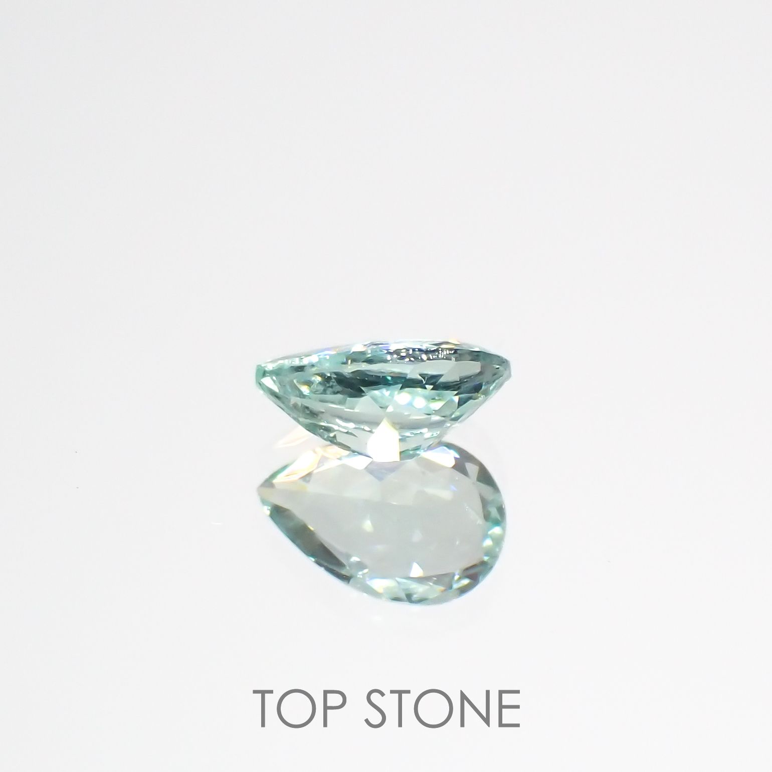ミントベリル  ブラジル産 0.34ct[220616681]6.1x4mm前後