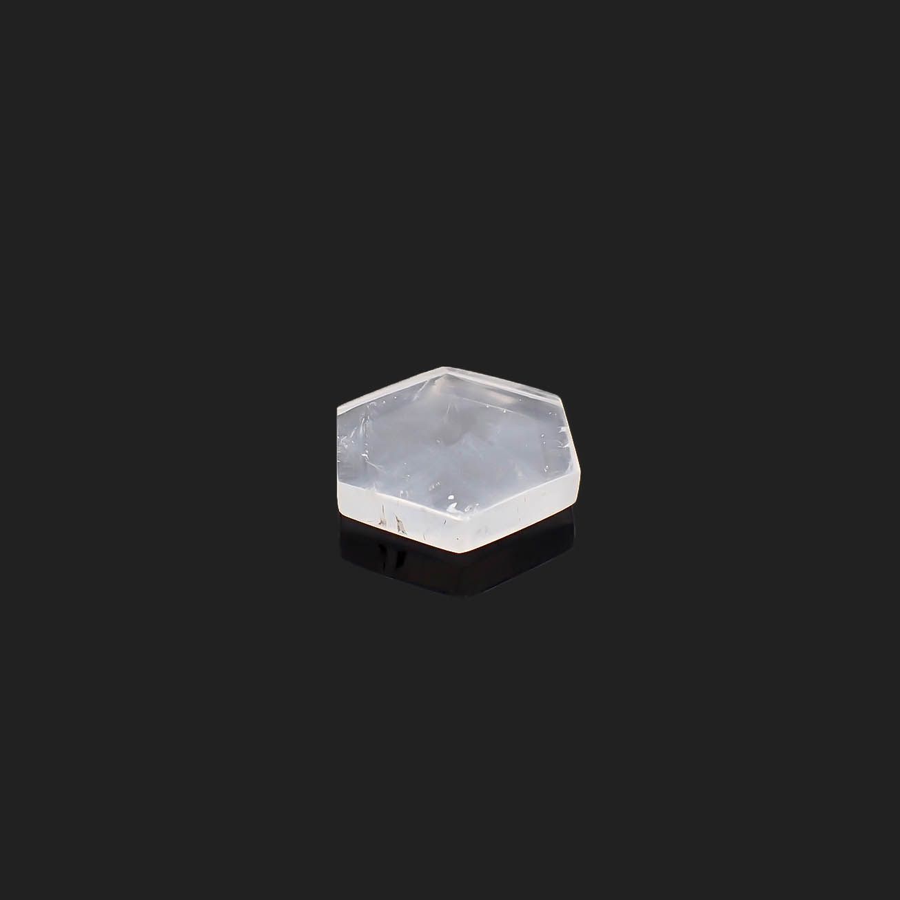 トラピッチェクォーツ 偏光板2枚付き コロンビア・ボヤカ産 25.34ct[230521964]22.3x21.7mm前後