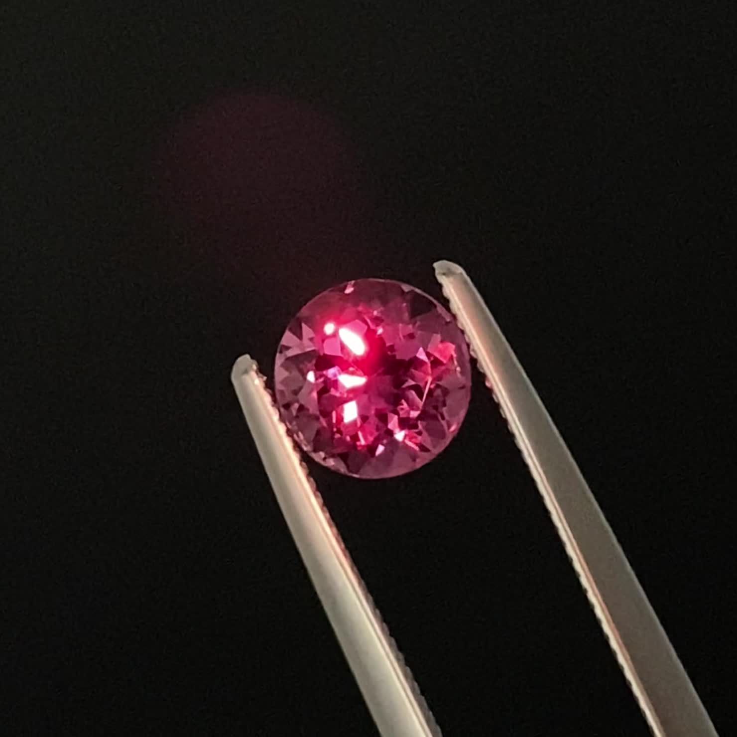 カラーシフトマラヤガーネット タンザニア産 1.16ct[231124336]6.1x6