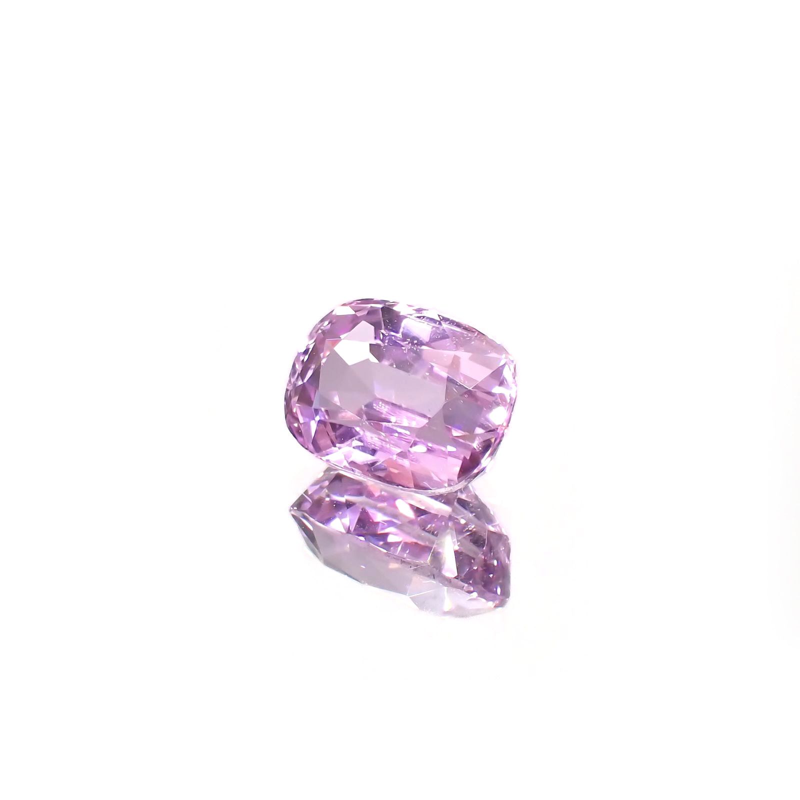 クンツァイト アフガニスタン産 5.17ct[230722928]11.4x8.4mm前後