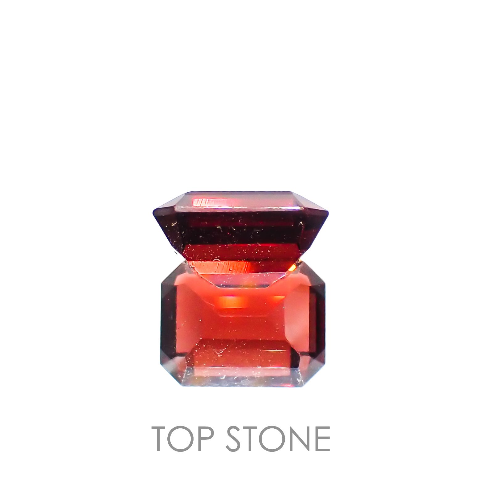 パイロープアルマンディンガーネット(宝石名パイロープ アルマンディン・ガーネット)ブラジル産 2.24ct 識別済[221219535]8.1x6.2mm前後