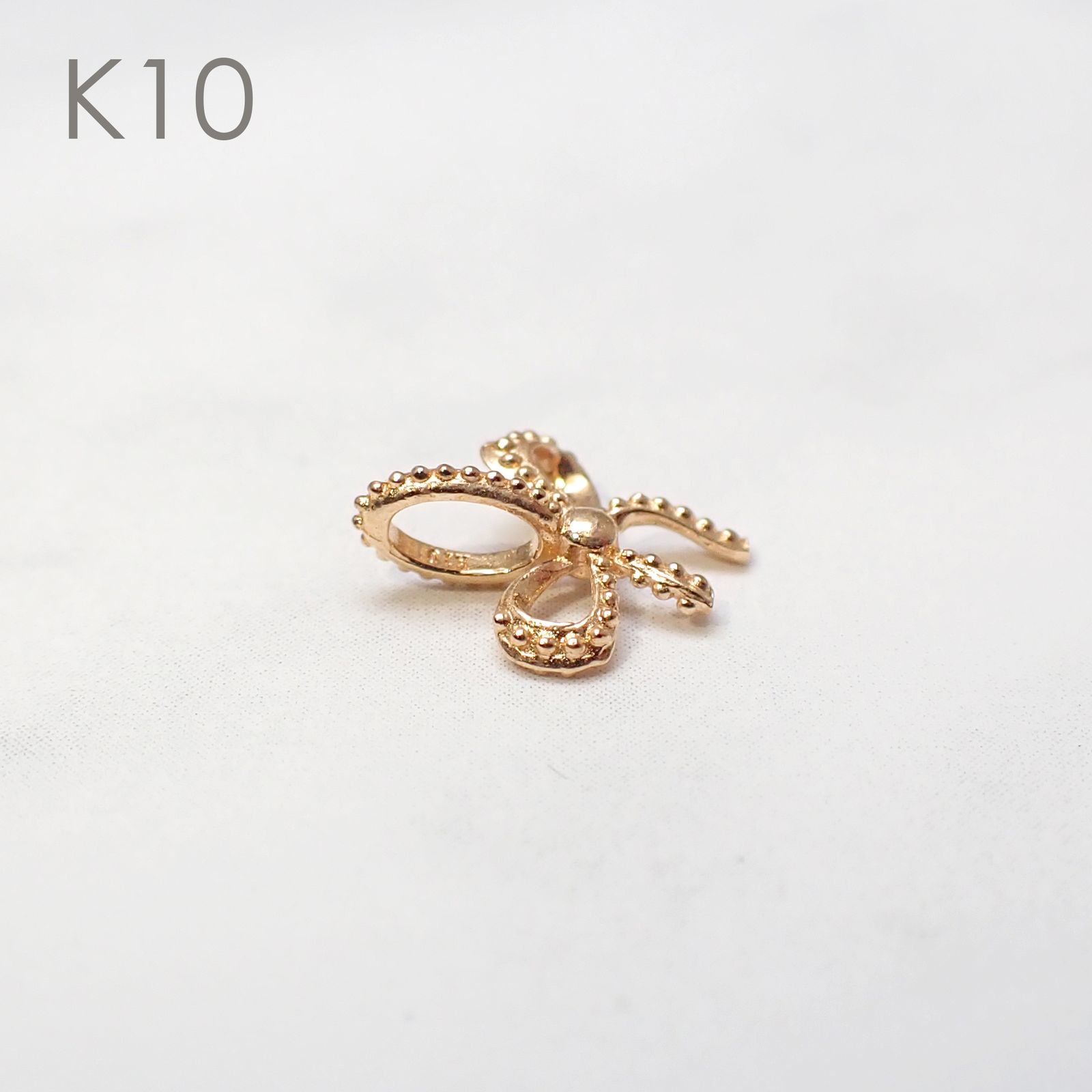 ◇K18/K10 Beata（ビィータ）◇リボン [ラッキーチャーム/ペンダントトップ※チェーン別売り]