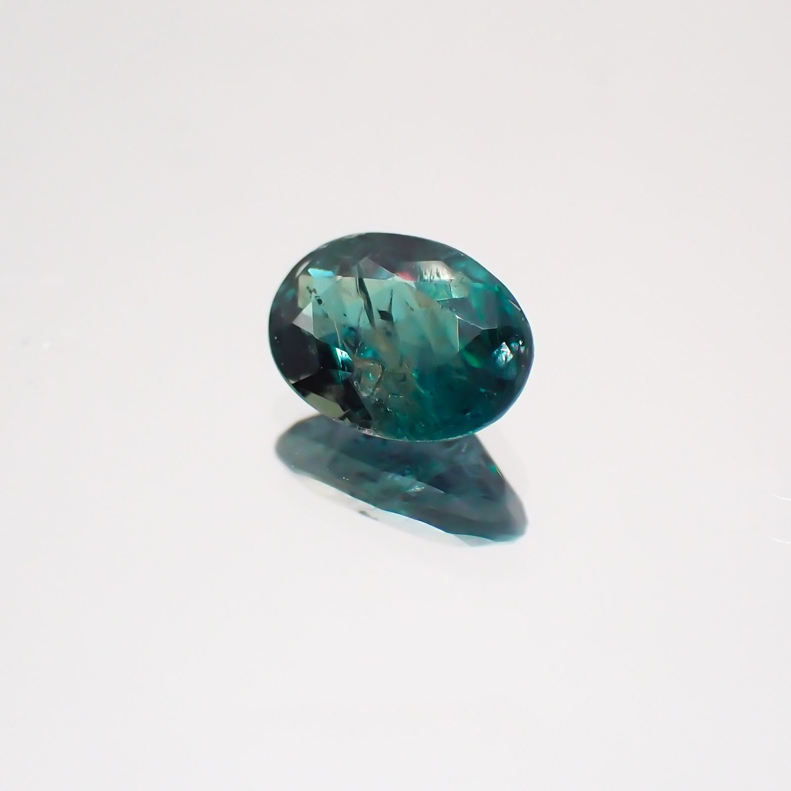 アレキサンドライト ブラジル産 ルース 0.55ct[20052698]6.1×4.4mm前後