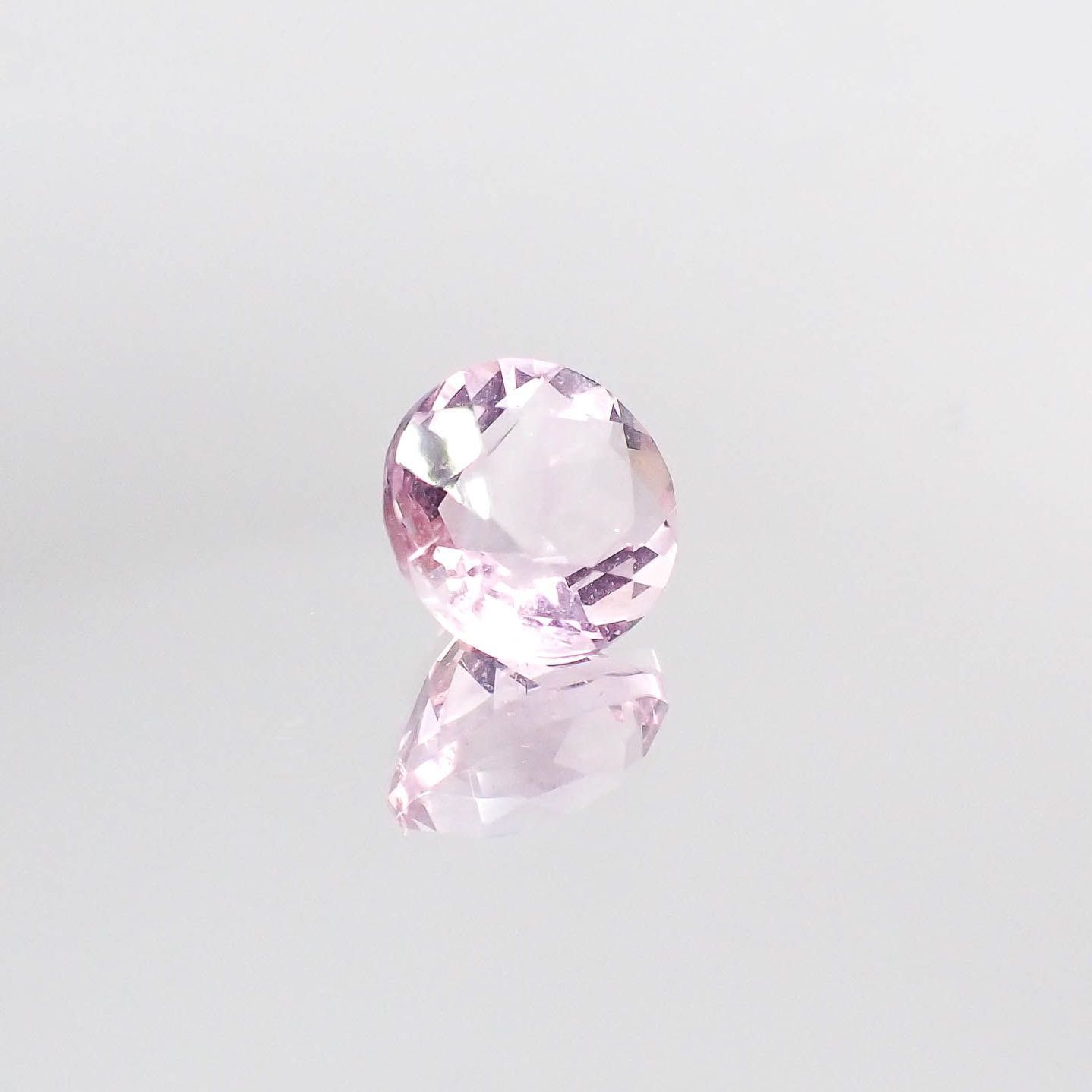 ピンクフローライト(宝石名ピンク・フルオライト)ブラジル産 3.39ct 識別済[230522247]9x8.9mm前後