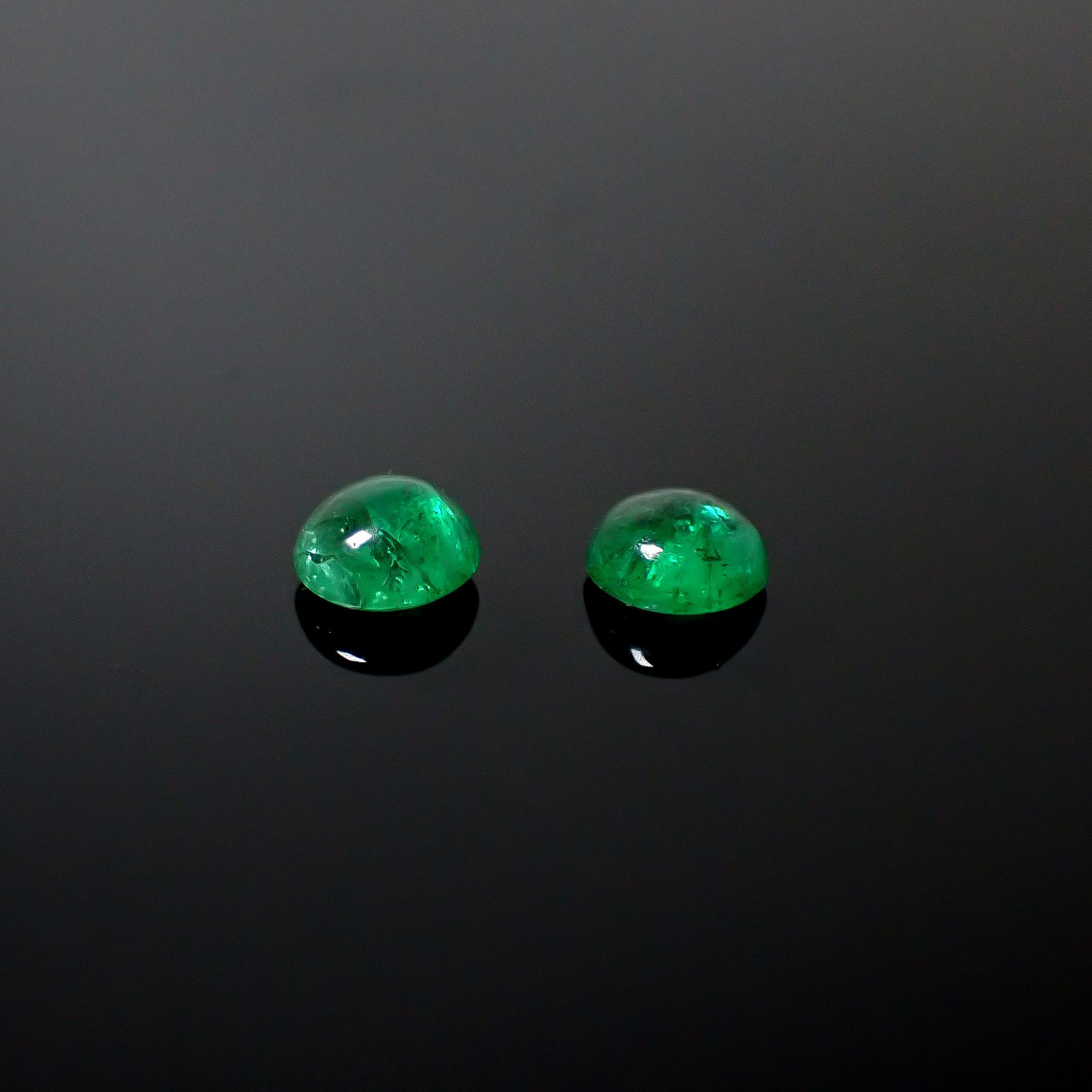 ◇ペアセット◇エメラルド コロンビア産 0.37ct(2pcs合計) [250430243]3.7x3.7mm前後
