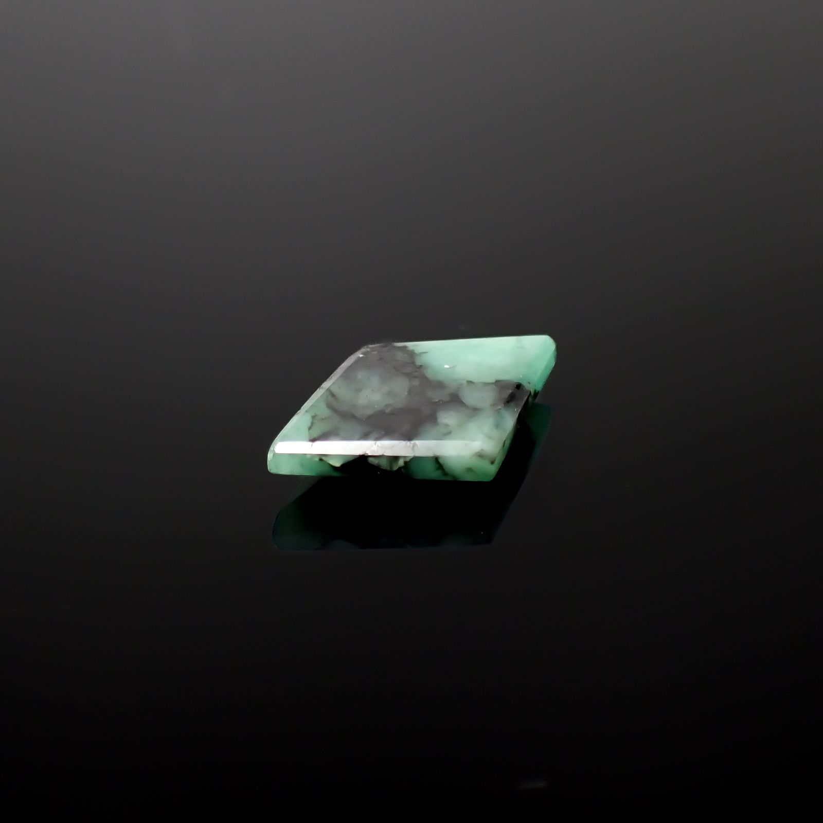 ◇カスタムカット◇エメラルド ブラジル産 3.38ct[240326473]16.8x11.1mm前後