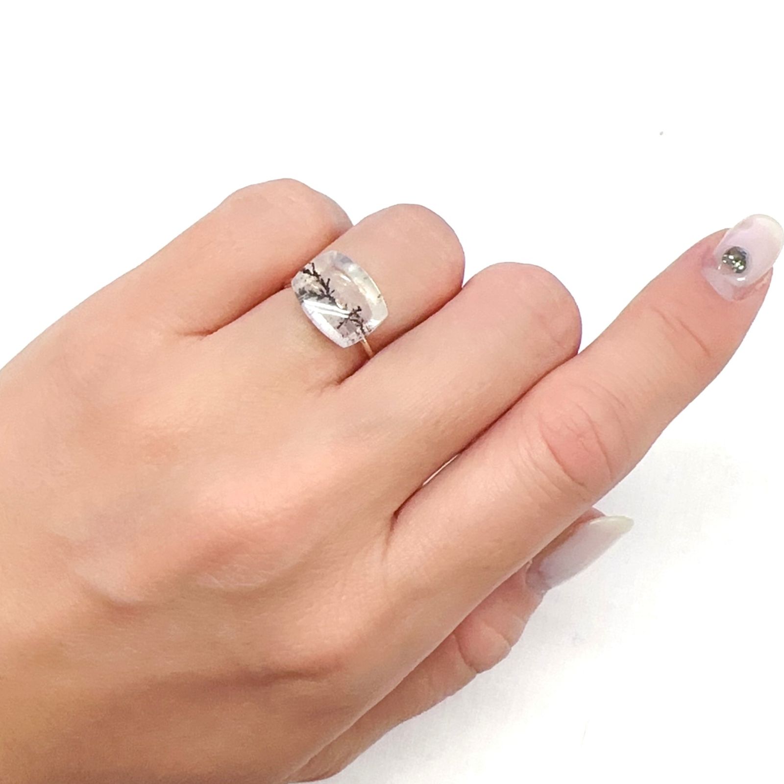 デンドリチッククォーツ ブラジル産 4.04ct[231224897]12.5x9.9mm前後
