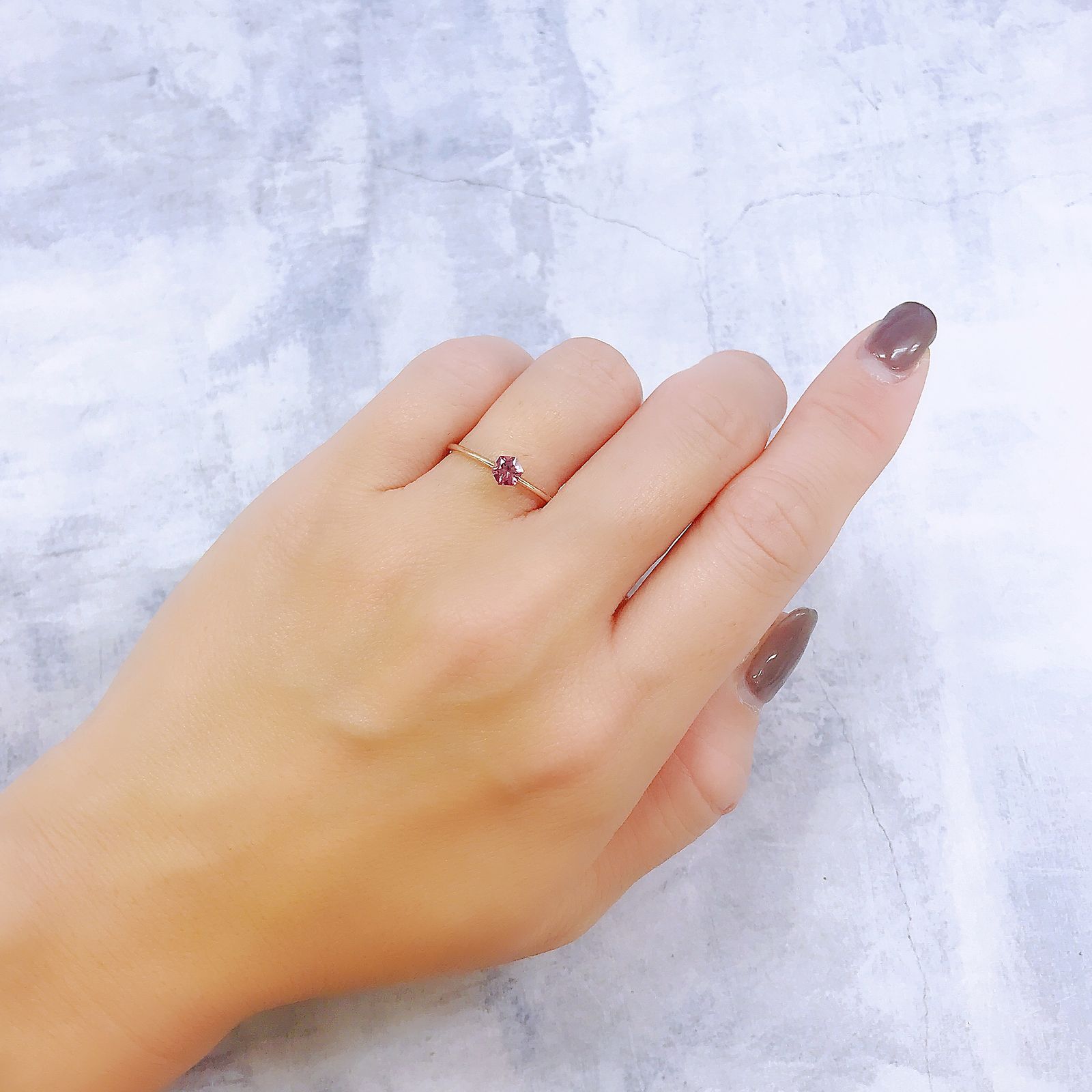 ◇ヘキサゴンカット◇カラーシフトマラヤガーネットSA(宝石名ガーネット)タンザニア産 0.41ct 識別済[221018205]4.1x4mm前後