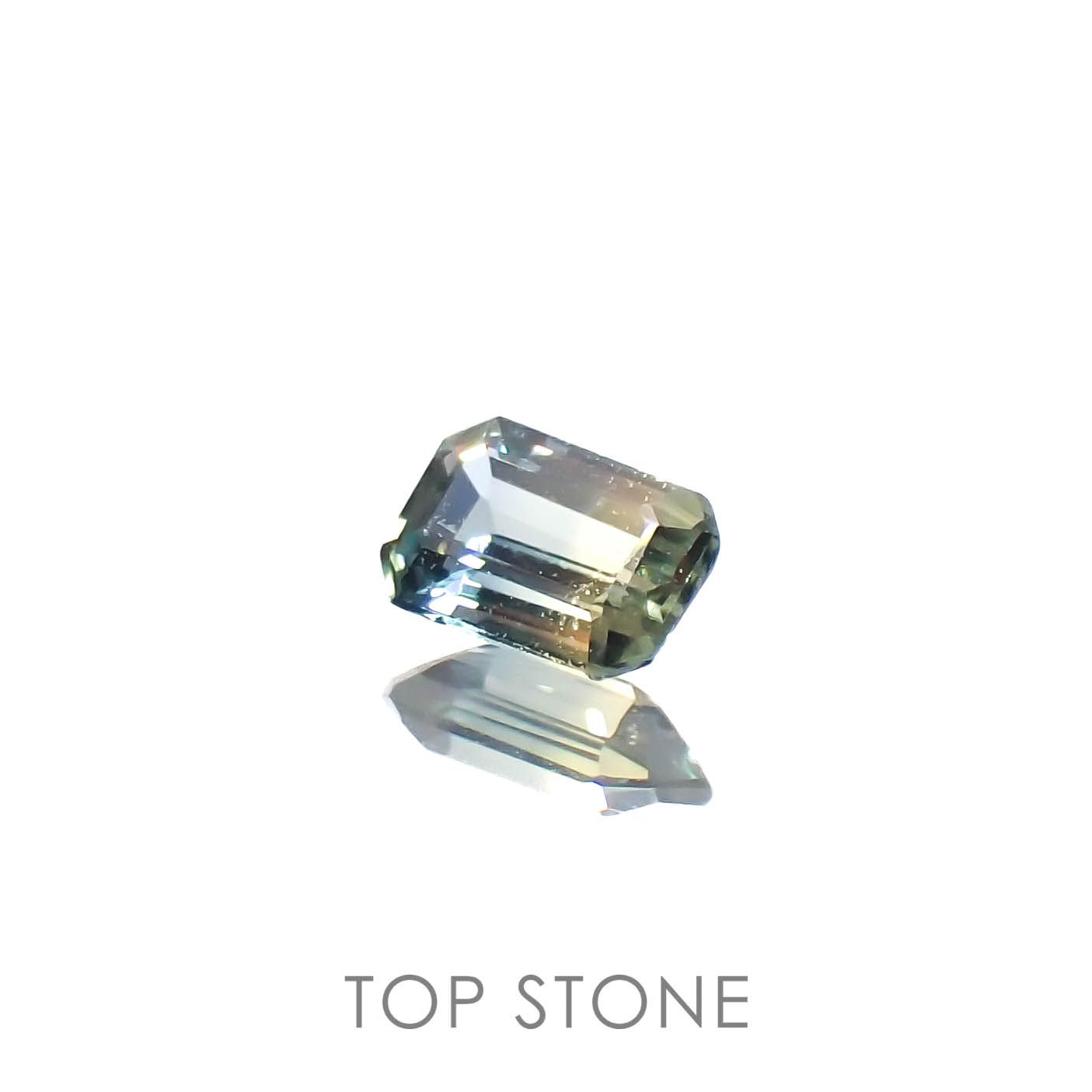 バイカラーサファイア マダガスカル/タンザニア産 0.14ct[230321019]3.5x2.4mm前後