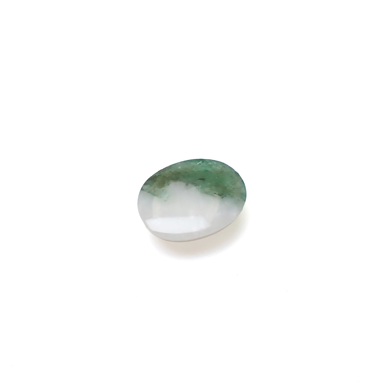 マトリックスエメラルド(エメラルドインクォーツ/フェルドスパー) ブラジル産 4.05ct [250430172]12.1x9.9mm前後