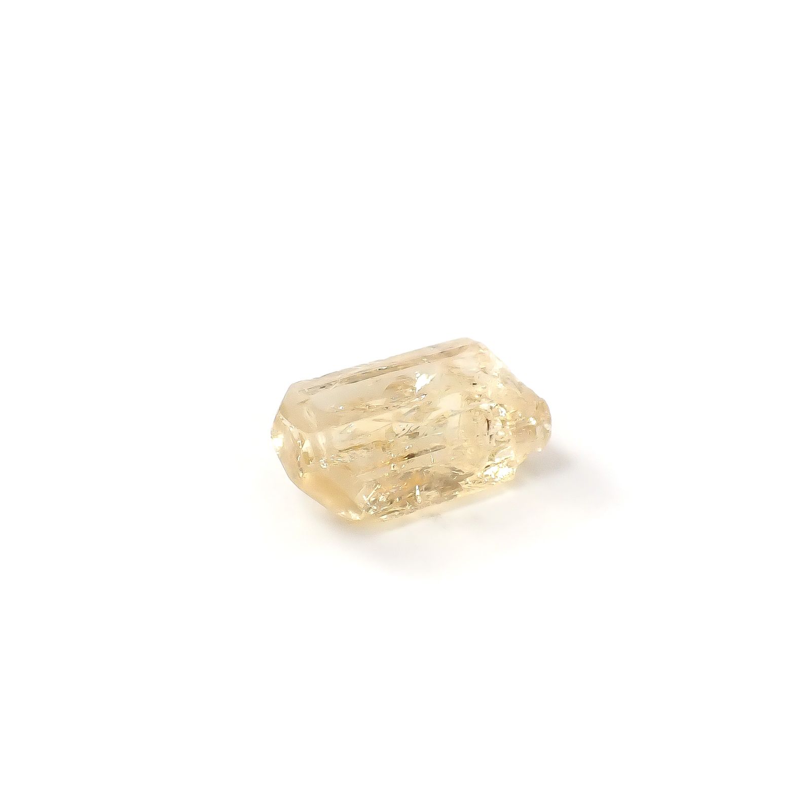インペリアルトパーズ 原石 ザンビア産 9.95ct / 16.3x10.1mm前後 [250730934]