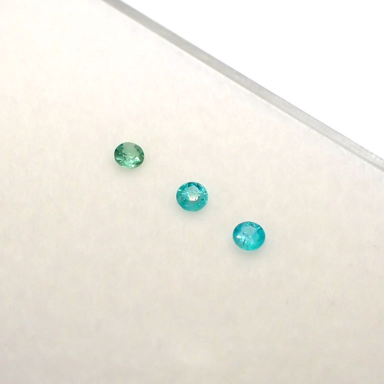 パライバトルマリン カラーグラデーション3pcsセット ブラジル産 0.12ct(3pcs合計)[230220496]2.1-2.2x2.1-2.2mm前後