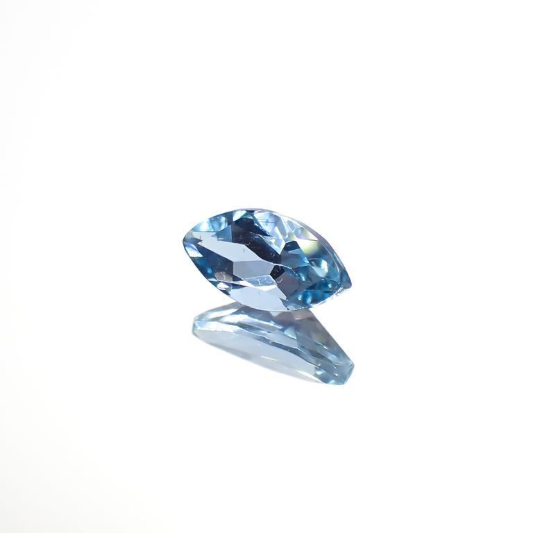 サンタマリアアクアマリン ブラジル産 0.24ct[221018234]5.7x2.9mm前後