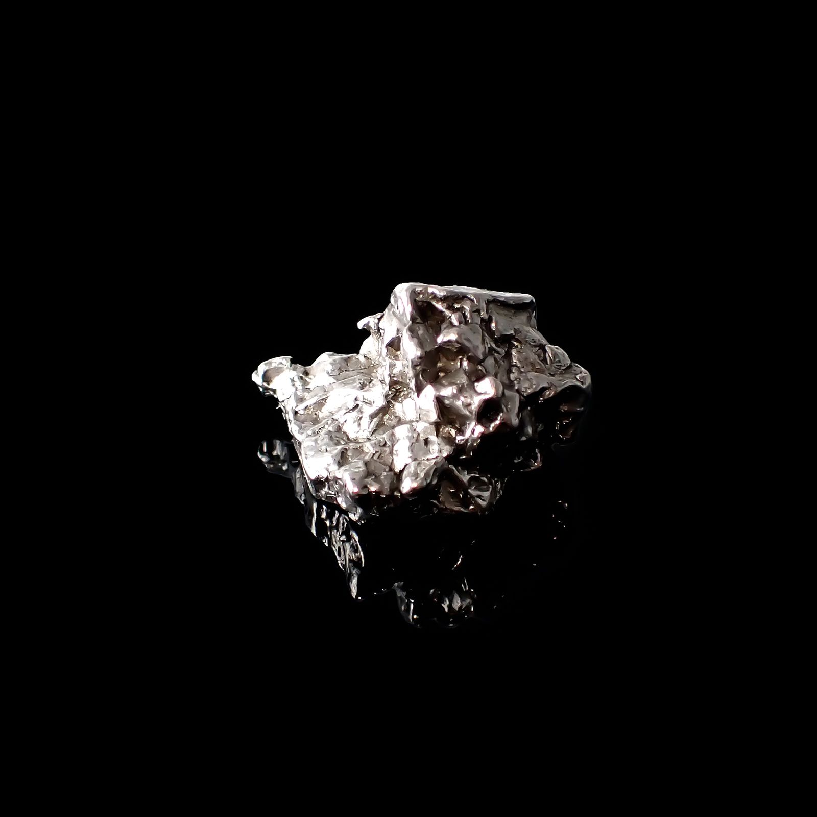 カンポ・デル・シエロ 隕石 原石 発見地：アルゼンチン 89.16ct [240125857]27.6x22mm前後