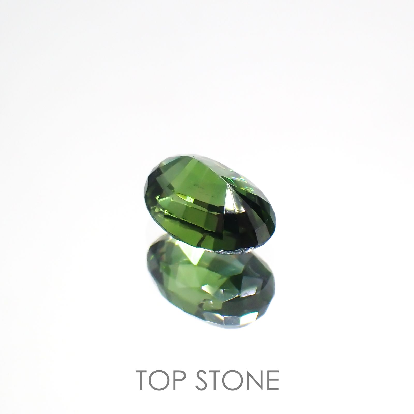 グリーンジルコン(宝石名ジルコン)スリランカ/カンボジア産 1.40ct 識別済[220114891]7.3x5.1mm前後