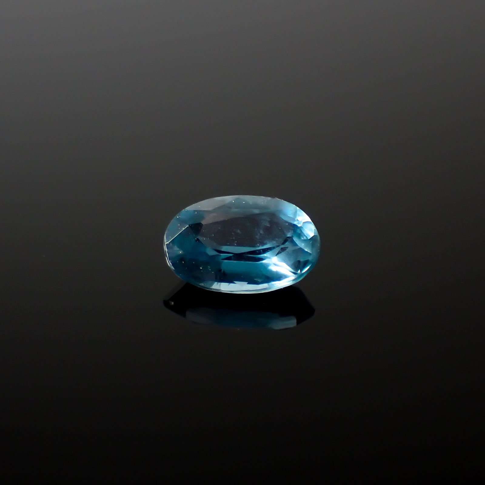 オーシャンブルーカイヤナイト(宝石名カイヤナイト)インド・オリッサ産 0.54ct 識別済[240326695]6x4mm前後