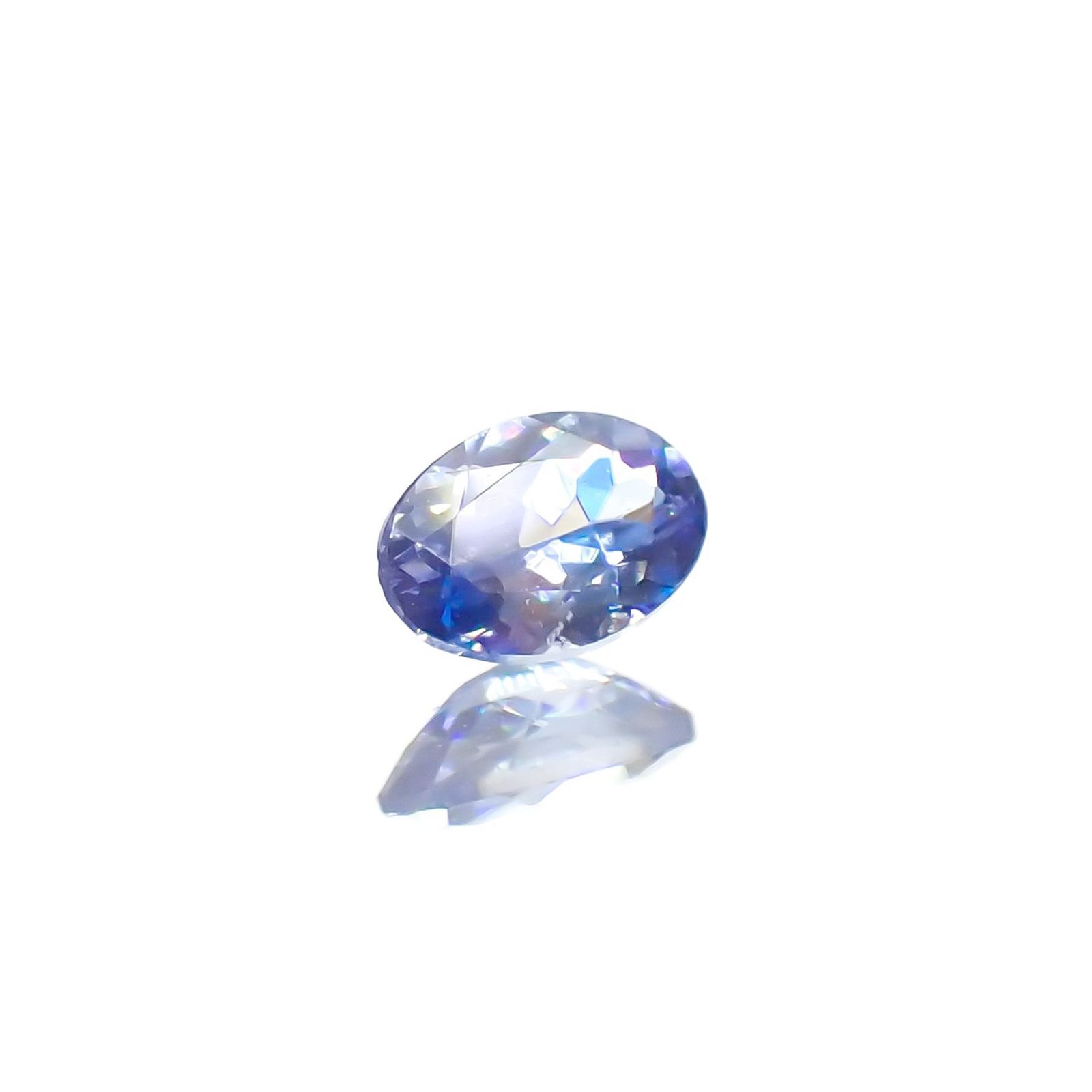 ベニトアイト(宝石名ベニトアイト)アメリカ・カリフォルニア州産 識別済 0.092ct / 3.3x2.3mm前後 [260523204]