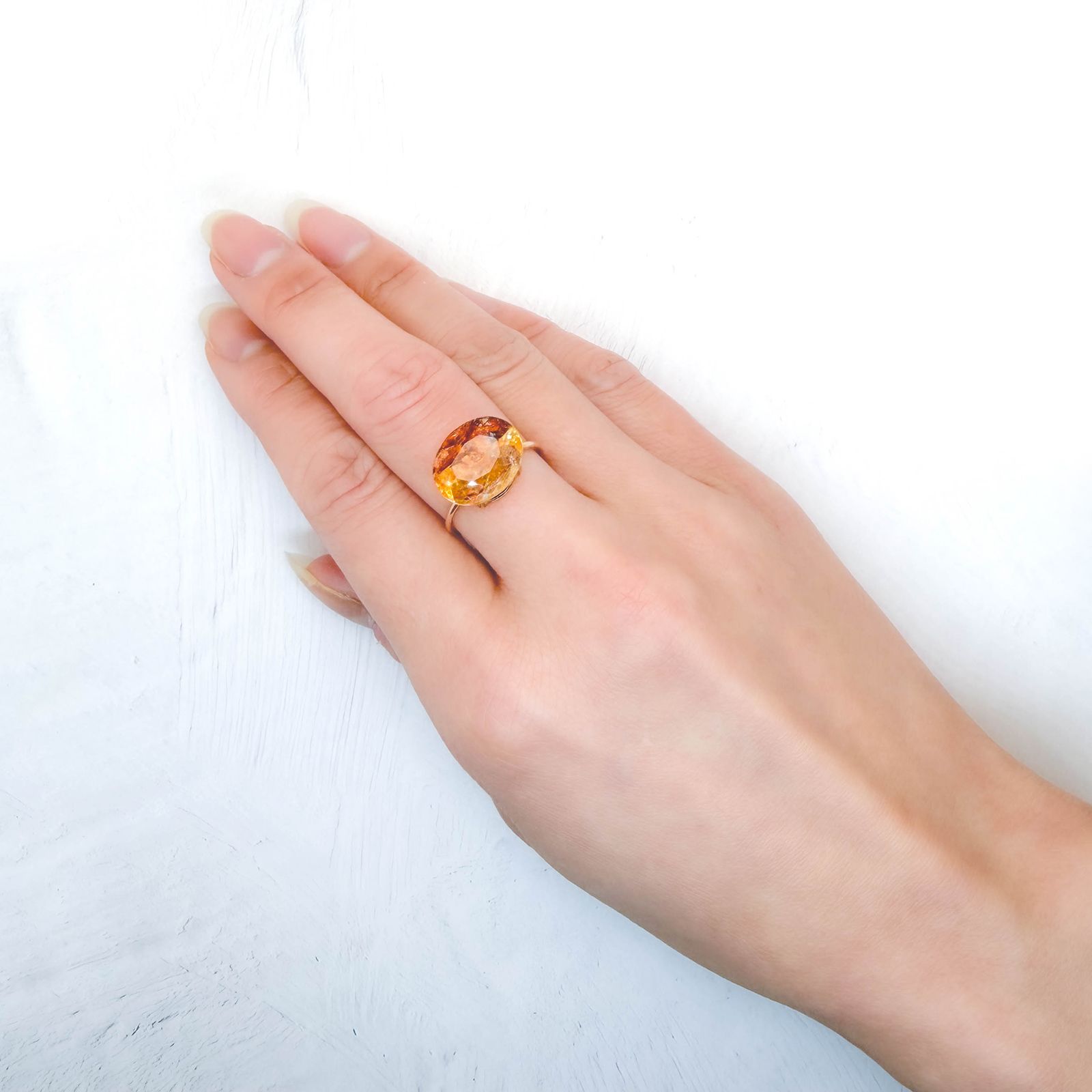 オーロラクォーツ ブラジル産 6.40ct / 14x11.1mm前後 [260331886]